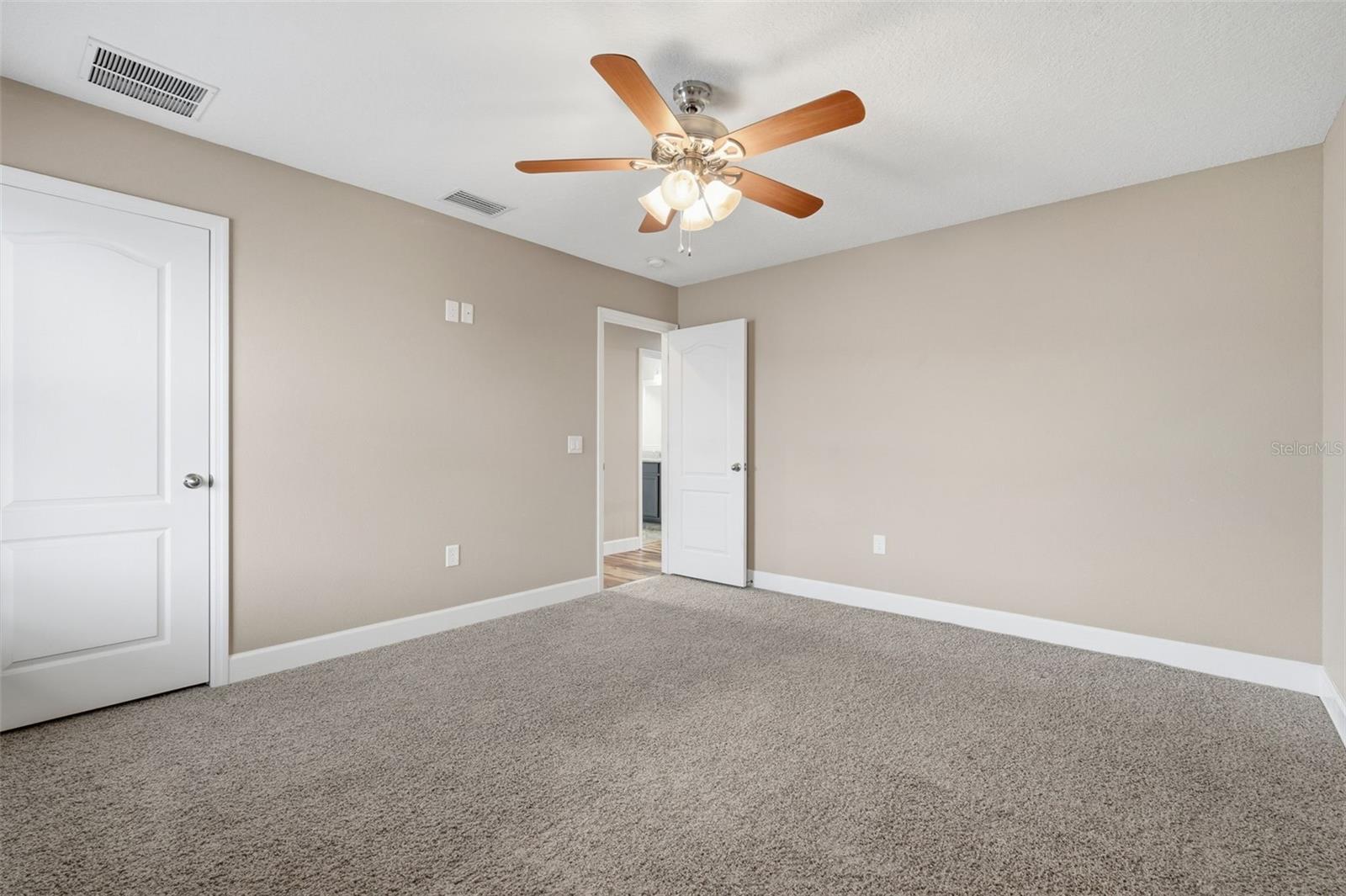 TRINITY EAST REP - Residential