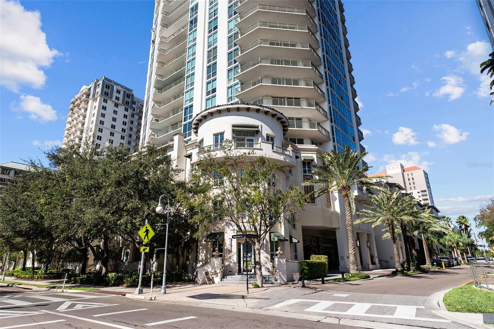 We are proud to present unit 405 in the Plaza on Harbour Island. This condo/villa is the only floor plan of its kind in the building, with its 4th floor location ideally located near building amenities and the unit’s two assigned car spaces. Sporting 2 bedrooms and 3.5 bathrooms, unit 405 has been extensively renovated with no expense spared. Walking into the unit you are immediately greeted by a bright, open space filled with natural light. Custom built-ins provide functional spaces in the entry-foyer, a chic entertainment wall and beverage station complete with a GE monogram pillar refrigerator. The kitchen is as functional as it is beautiful. Thoughtful upgrades include Cambria Quartz Countertops, a suite of Jenn-Air Appliances and a touchless faucet. The kitchen provides further livability with a breakfast bar and oversized island. Upstairs, you will also find an oversized powder room with a tiled-marble wall and marble-topped vanity. Venturing downstairs, you are greeted with a laundry closet, a secondary bedroom suite with an oversized bathroom and closet system, along with the light-filled primary suite with his and hers closets. The Plaza is a full-service, luxury building designed to provide the upmost comfort and attention for residents. Building amenities include 24/7 front desk, valet parking, dedicated resident concierge, dedicated building manager and on-site maintenance crew. Work from home amenities include a business center, conference room. Entertainment spaces are provided with a club room and resident lounge room. Additional amenities include a newly-renovated heated saltwater infinity-edge pool deck, spa, palm court, gym, sauna, massage treatment room and locker room facilities.