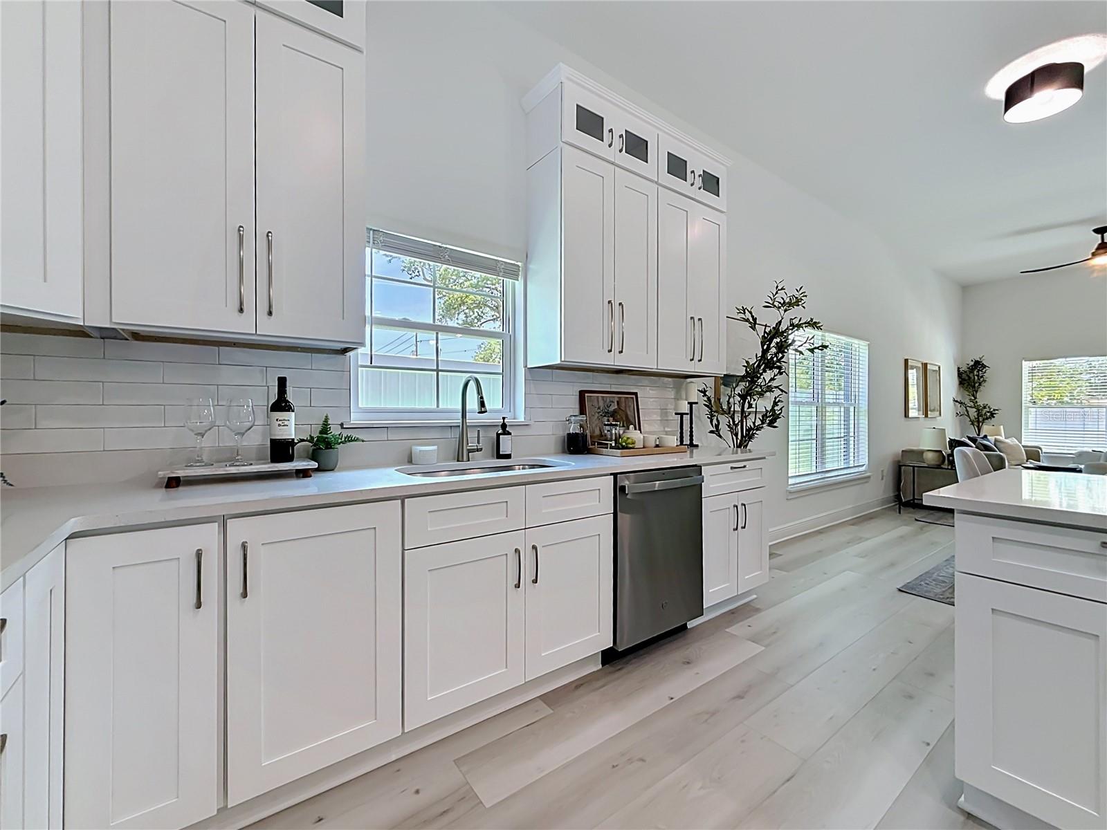 WASHINGTON TERRACE - Residential