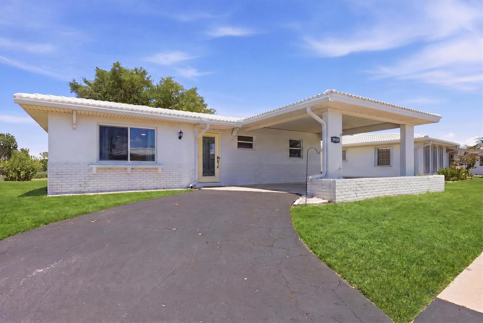 PORT CHARLOTTE 15 REP 02 - Residential
