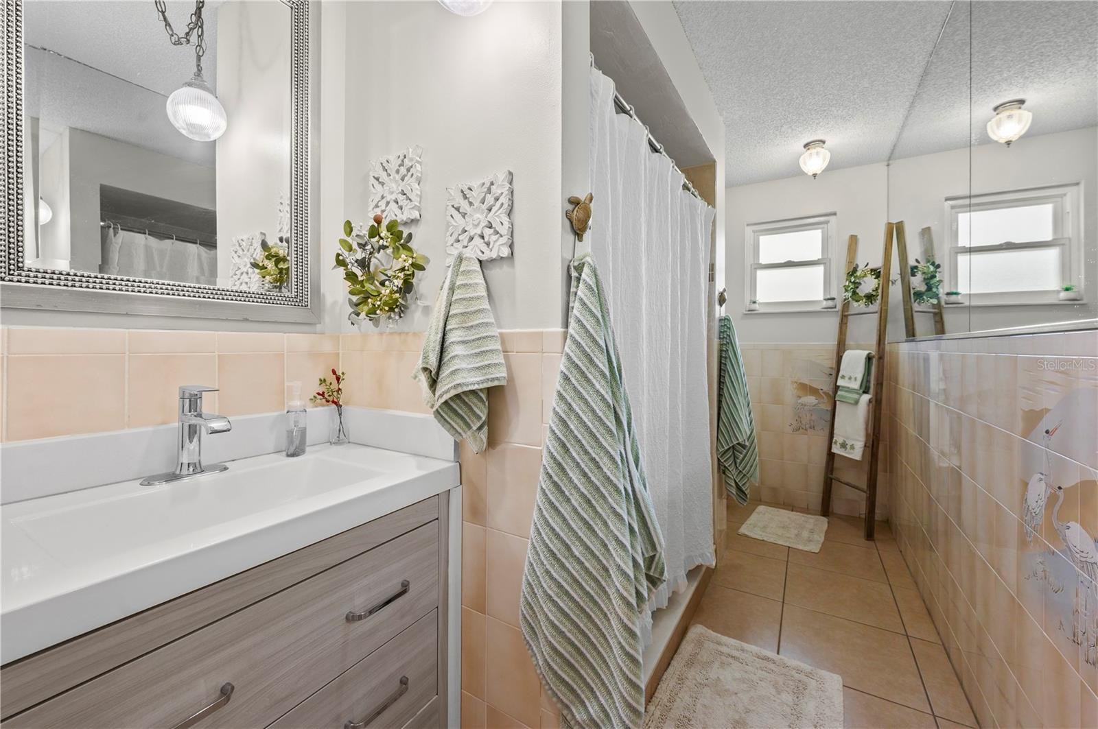 RIVER ISLAND RAQUETTE CLUB - Residential