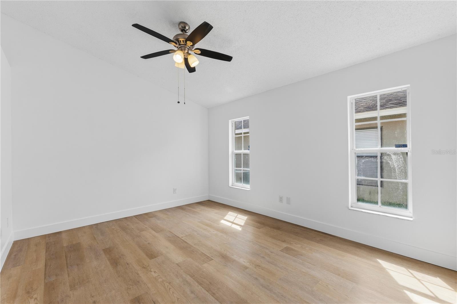 SHANNON LAKES PH 3 - Residential