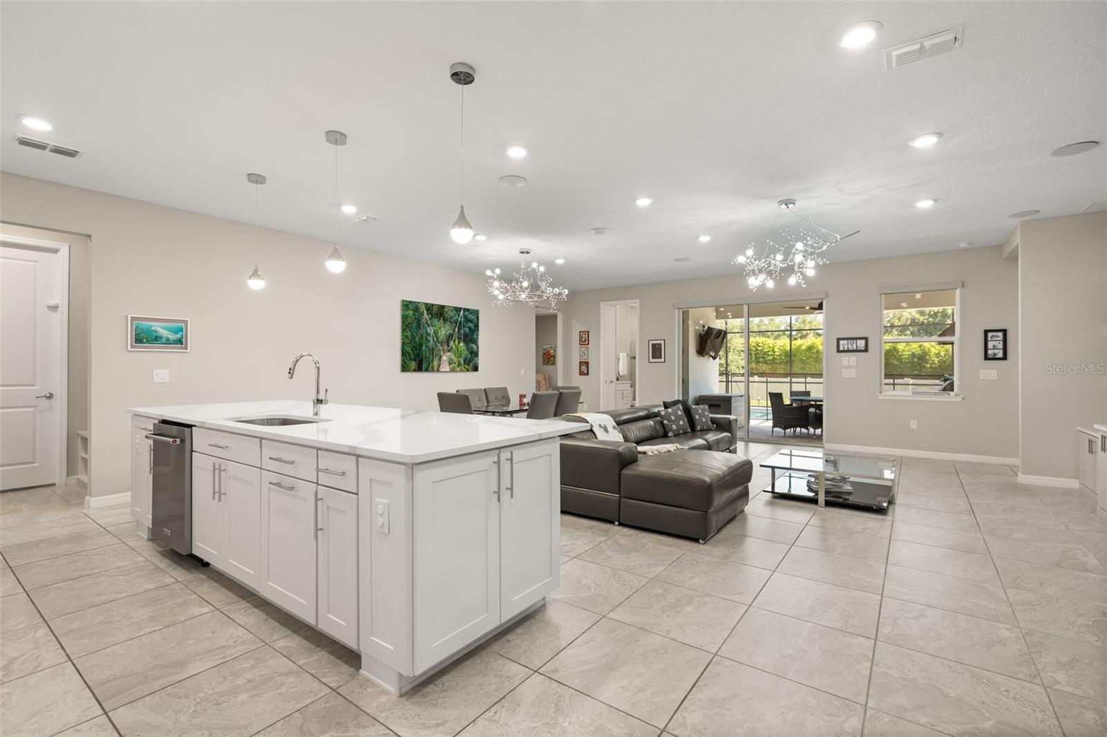 ESTATES AT LAKEVIEW PRESERVE - Residential