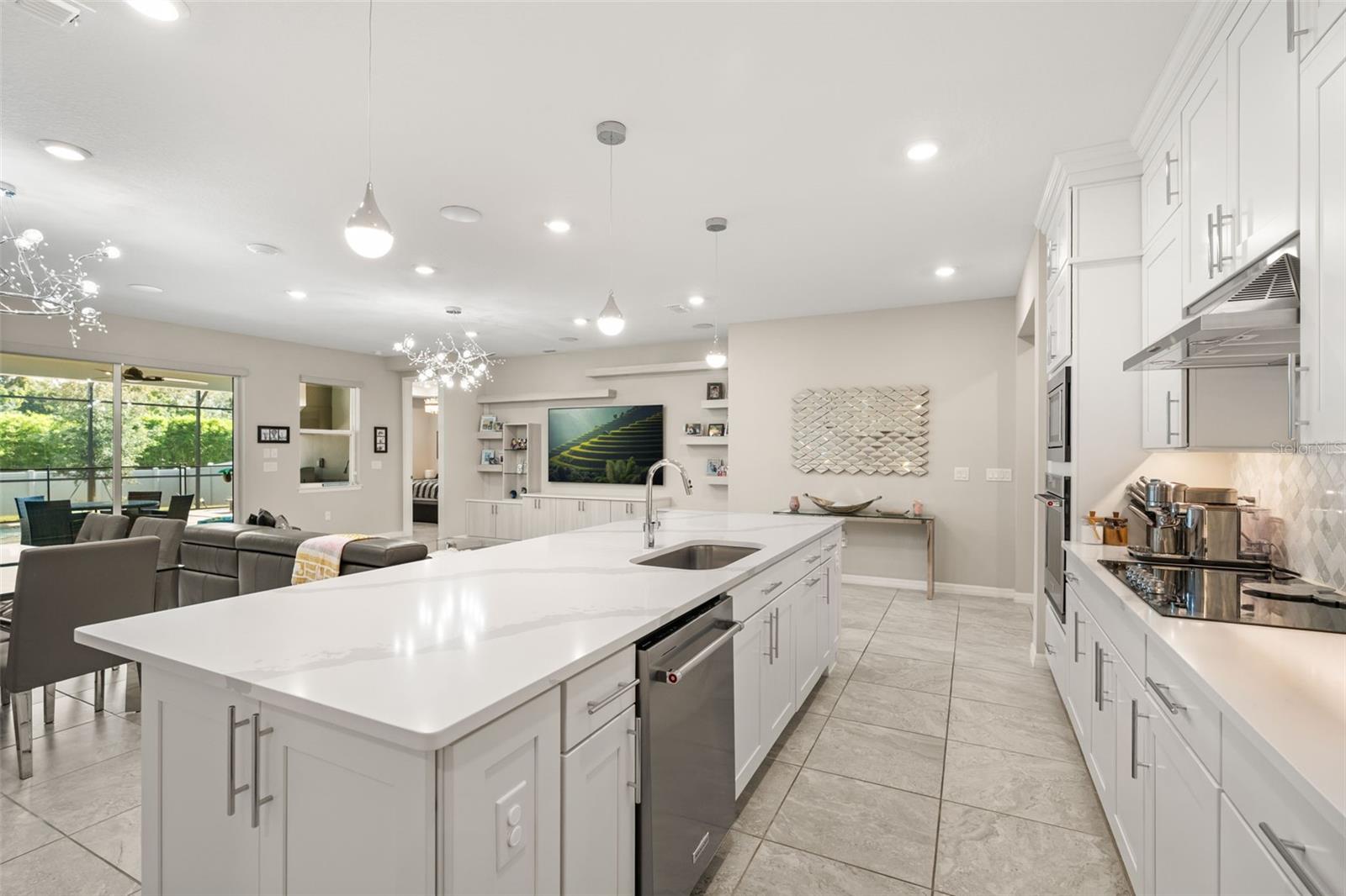 ESTATES AT LAKEVIEW PRESERVE - Residential