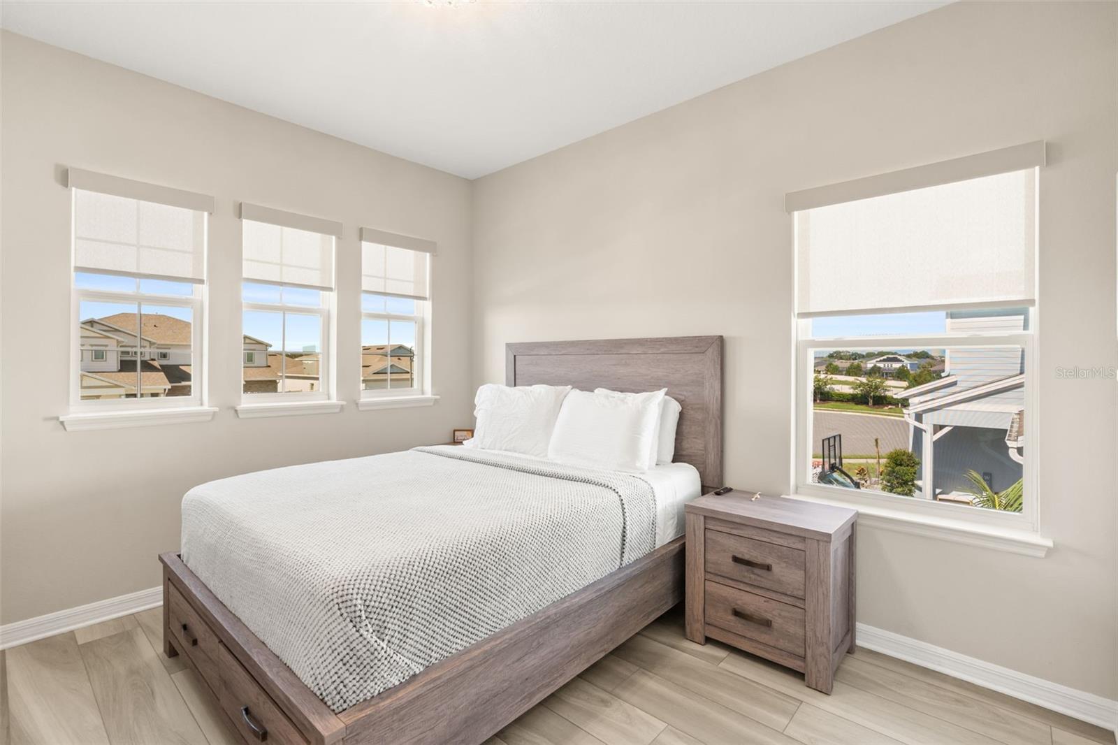 ESTATES AT LAKEVIEW PRESERVE - Residential