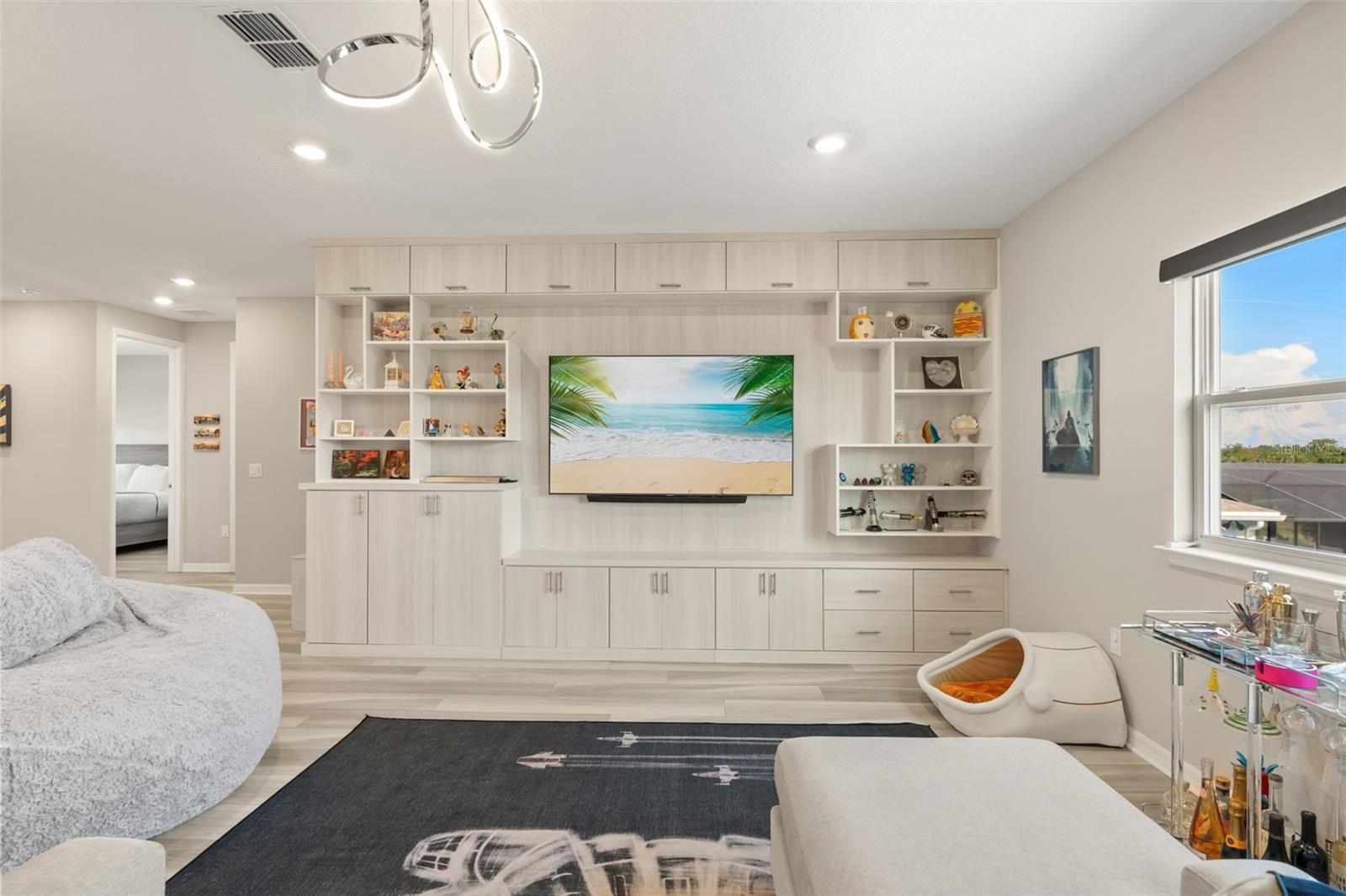 ESTATES AT LAKEVIEW PRESERVE - Residential