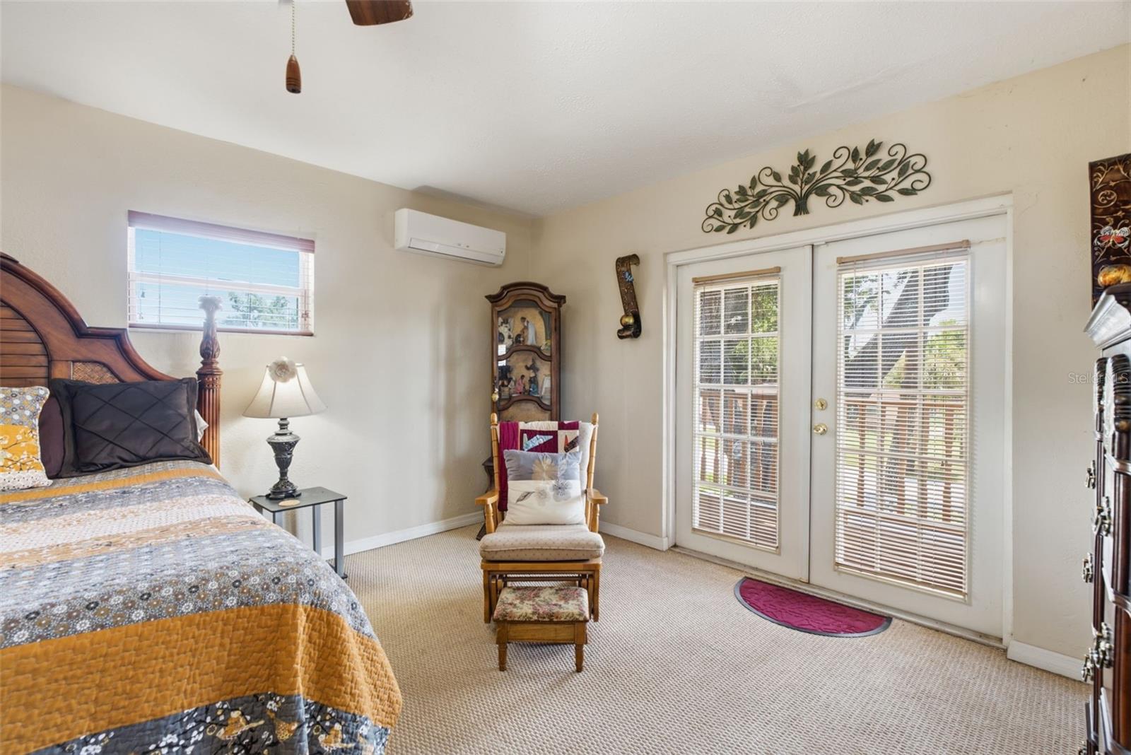 BARRYS HILLSIDE HOMES - Residential