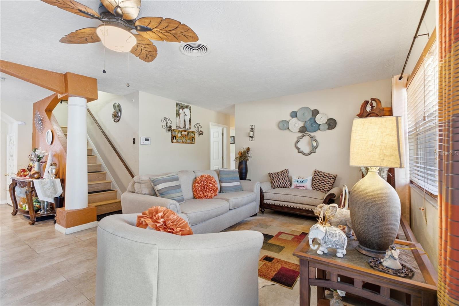 BARRYS HILLSIDE HOMES - Residential