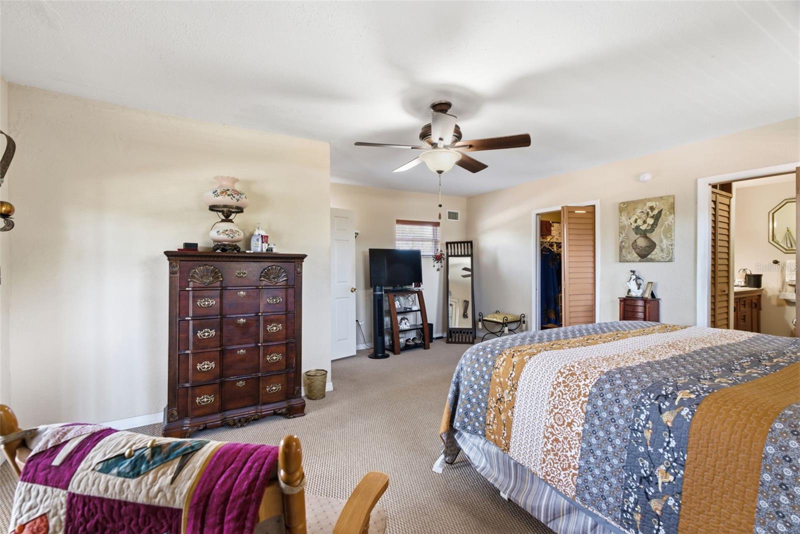 BARRYS HILLSIDE HOMES - Residential