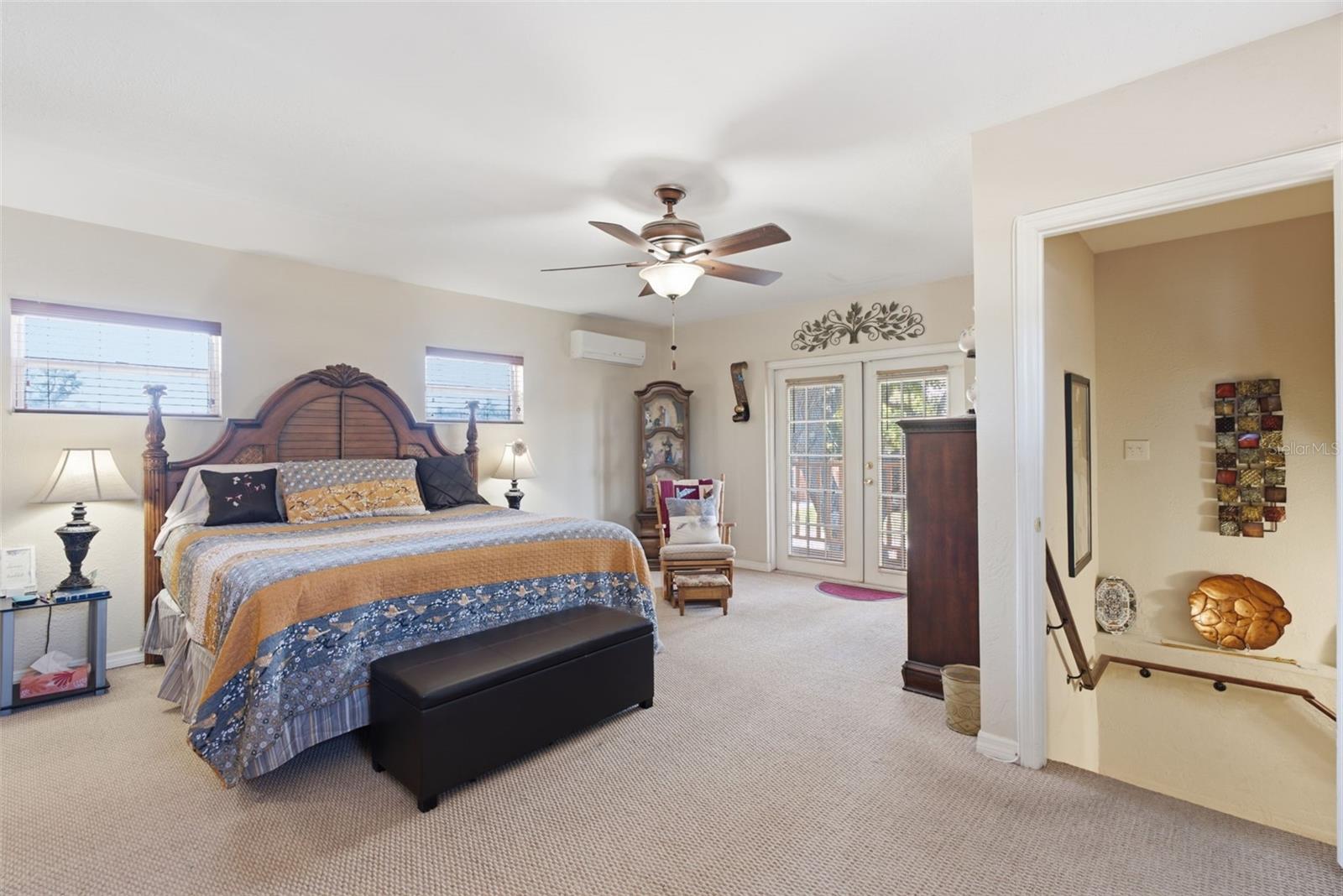 BARRYS HILLSIDE HOMES - Residential