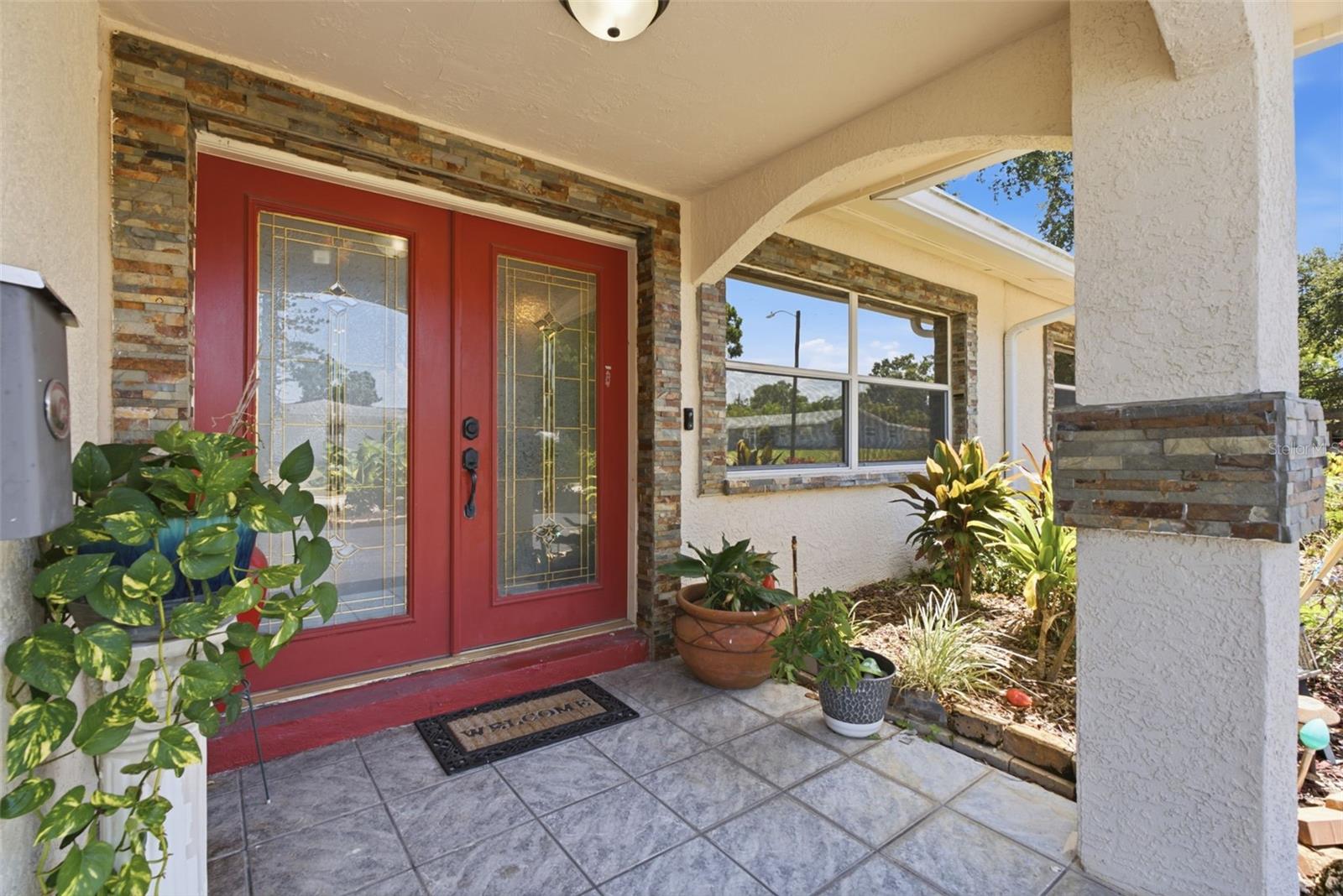 BARRYS HILLSIDE HOMES - Residential