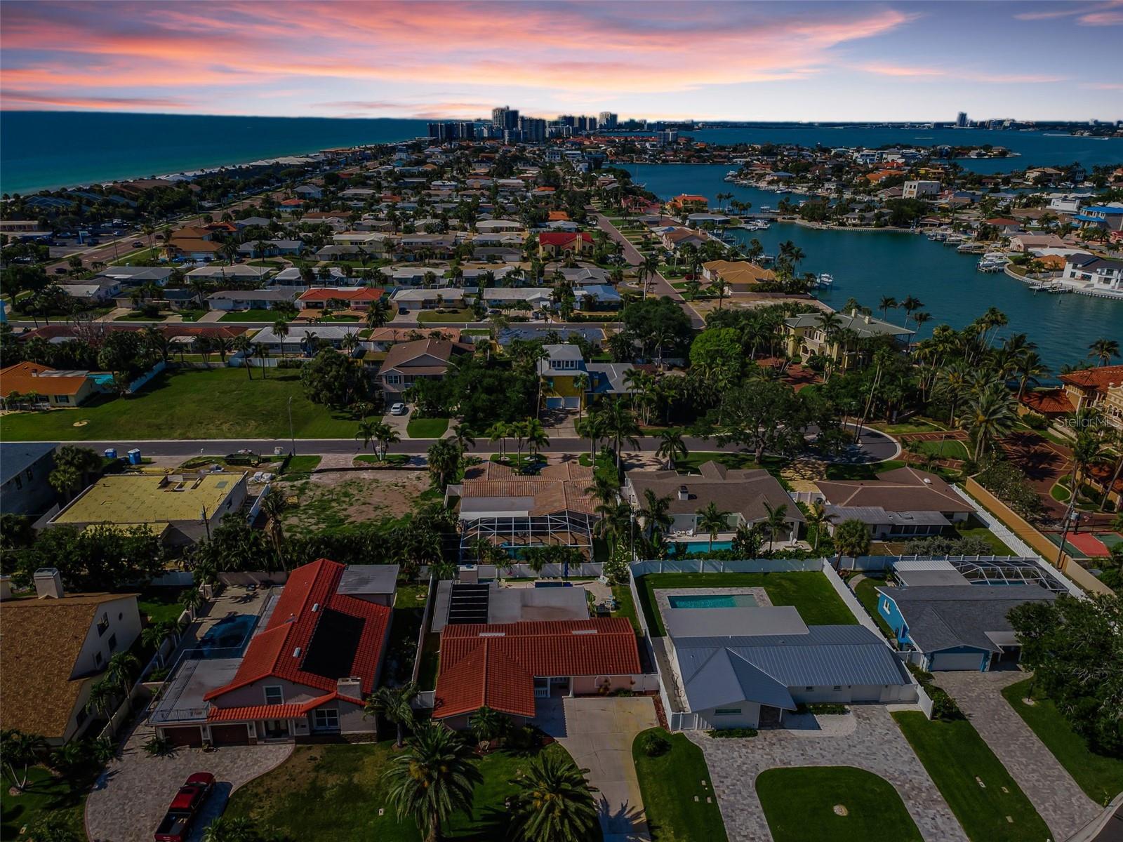 BELLEAIR BEACH - Residential