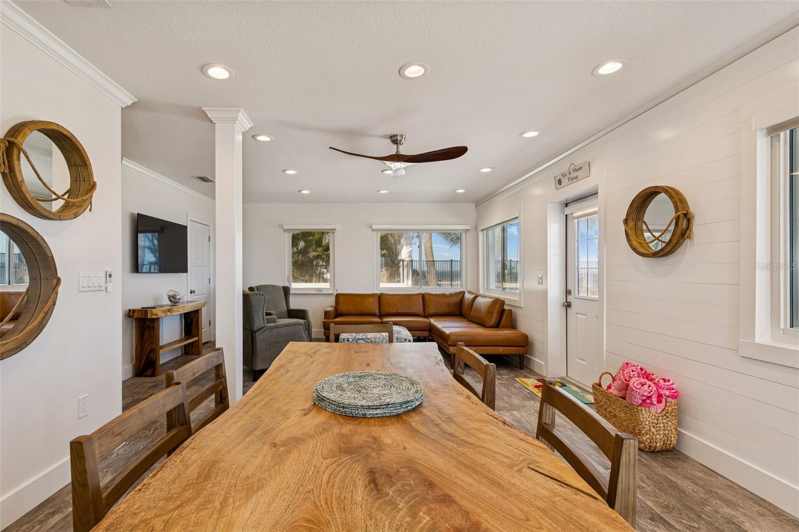 SHORE ACRES RESUBDIVIDED - Residential