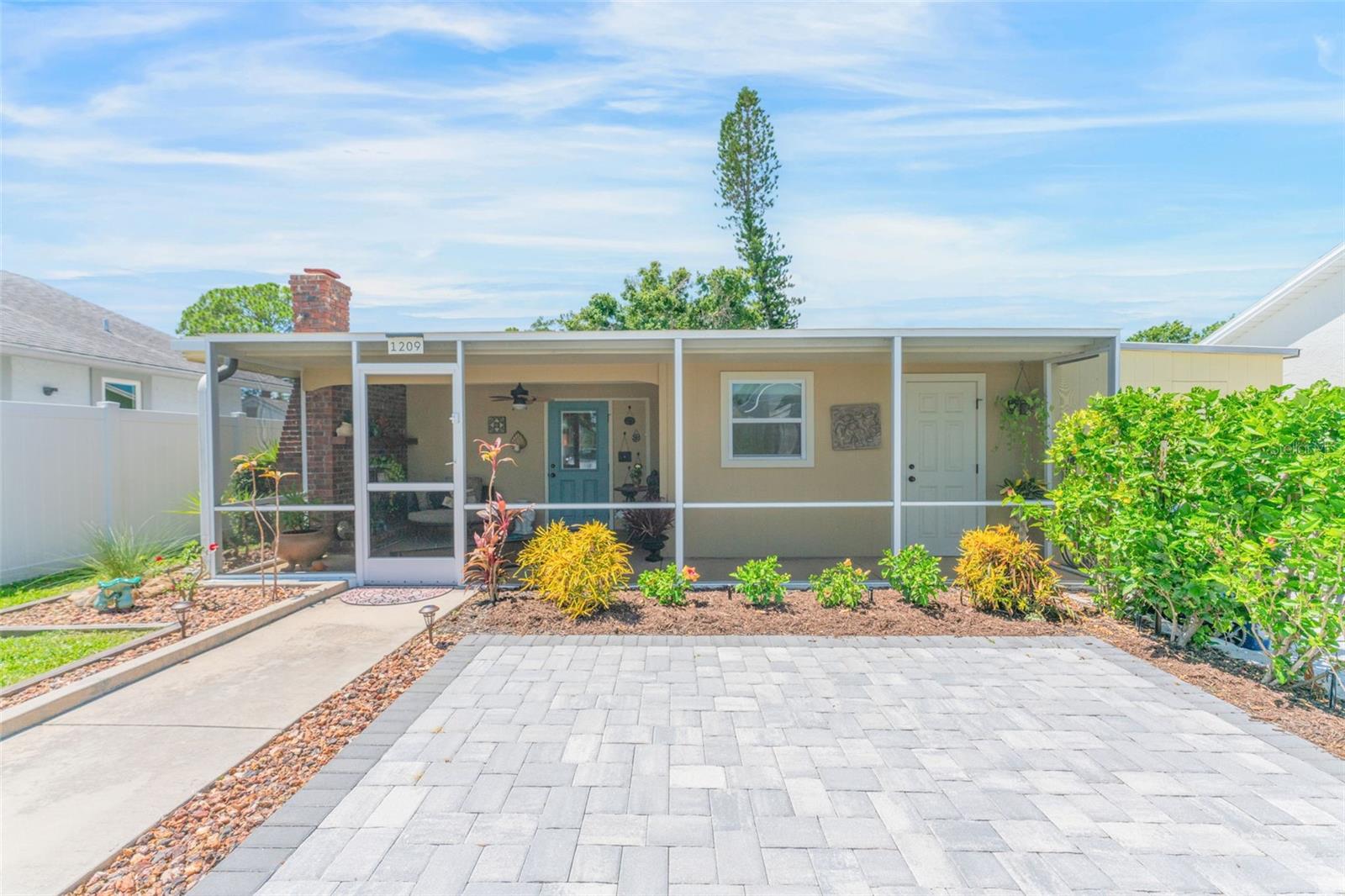 HOMECROFT - Residential Income