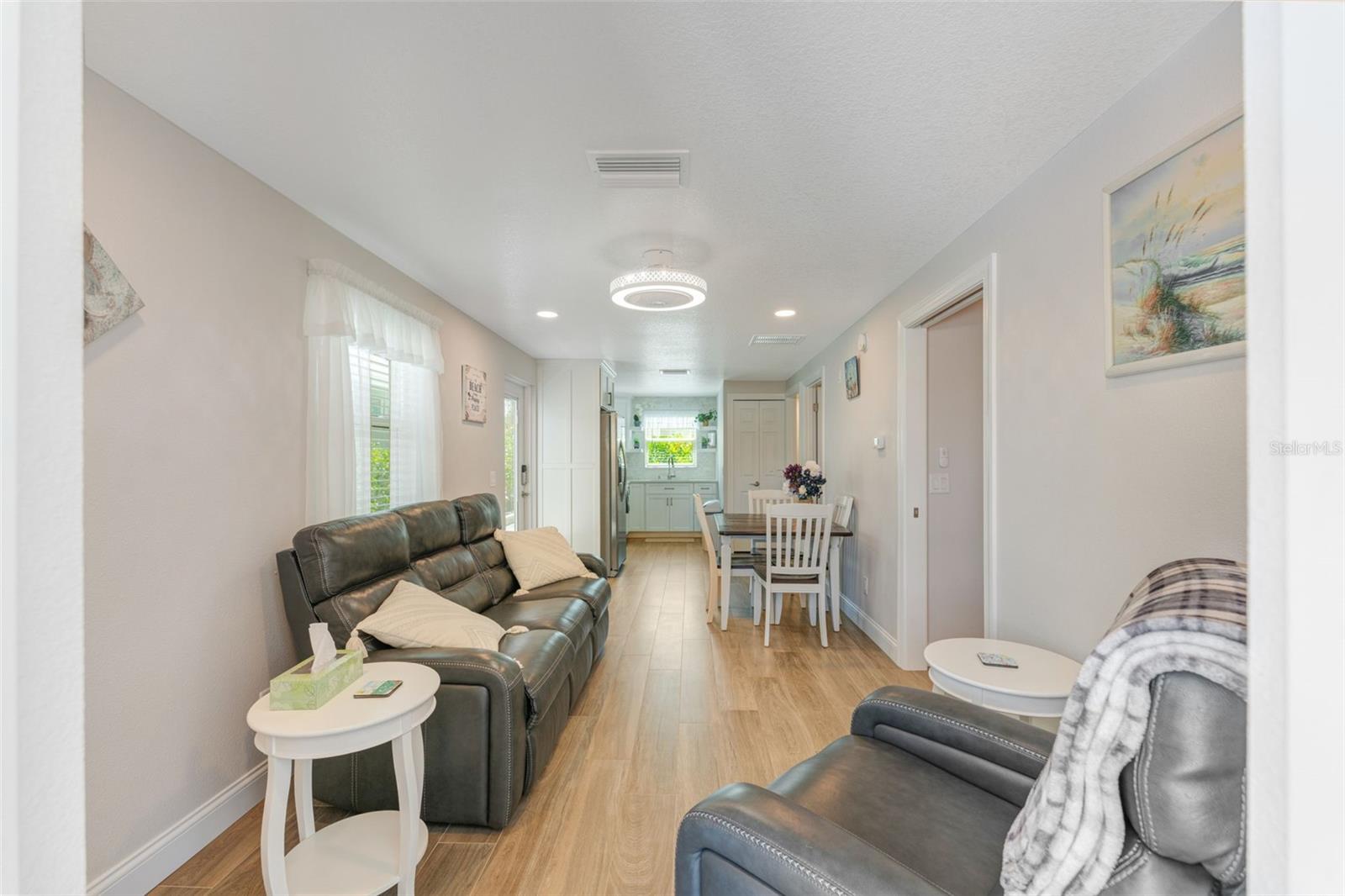 HOMECROFT - Residential Income