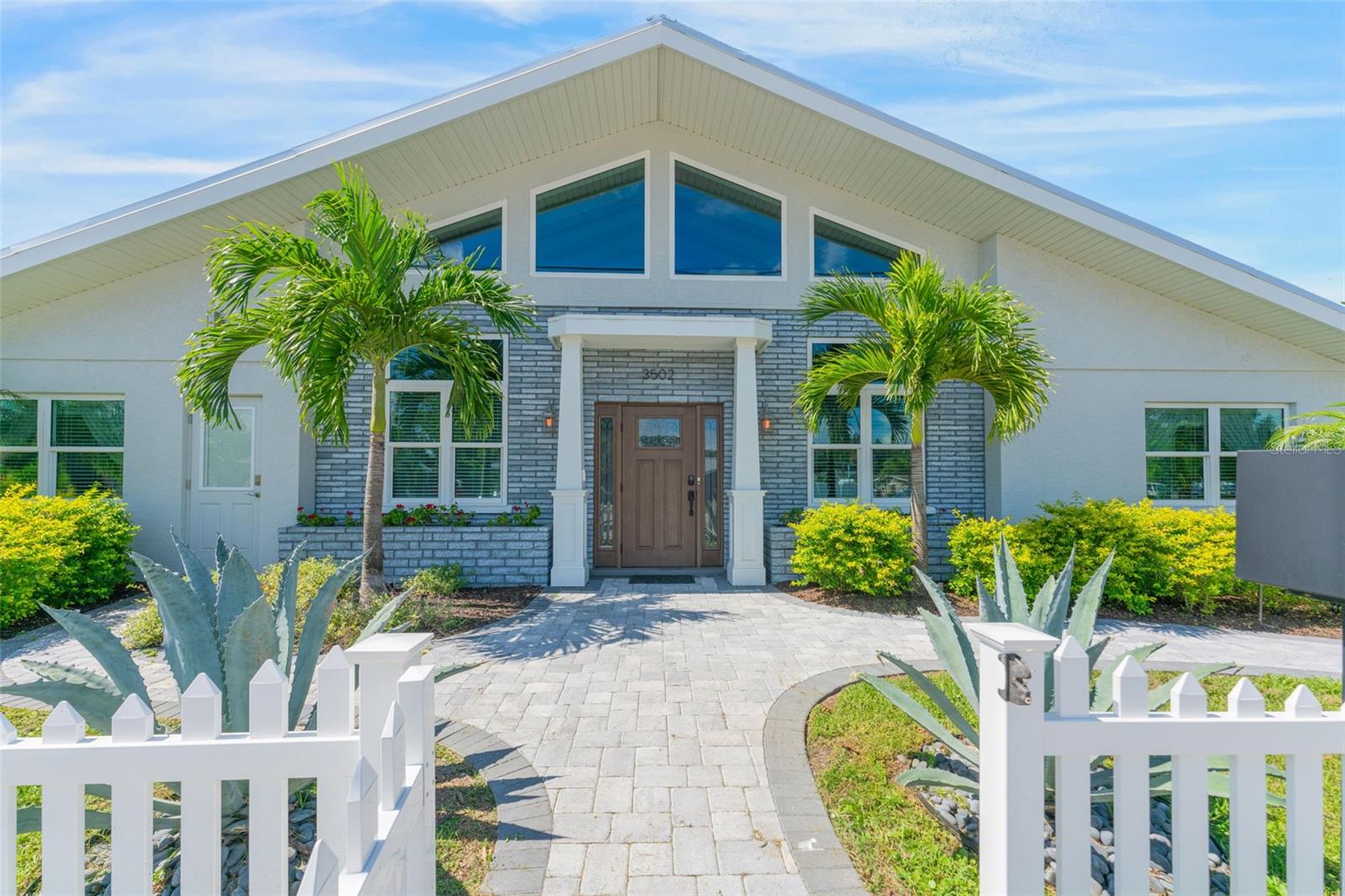 HOMECROFT - Residential Income