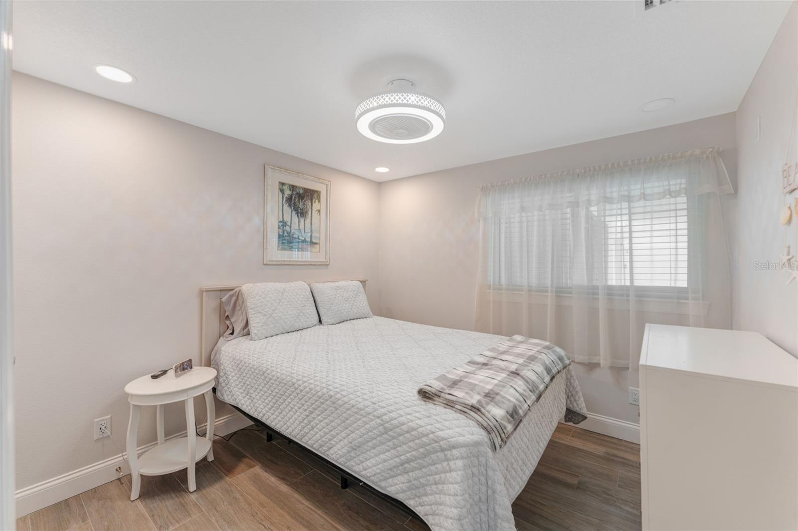 HOMECROFT - Residential Income