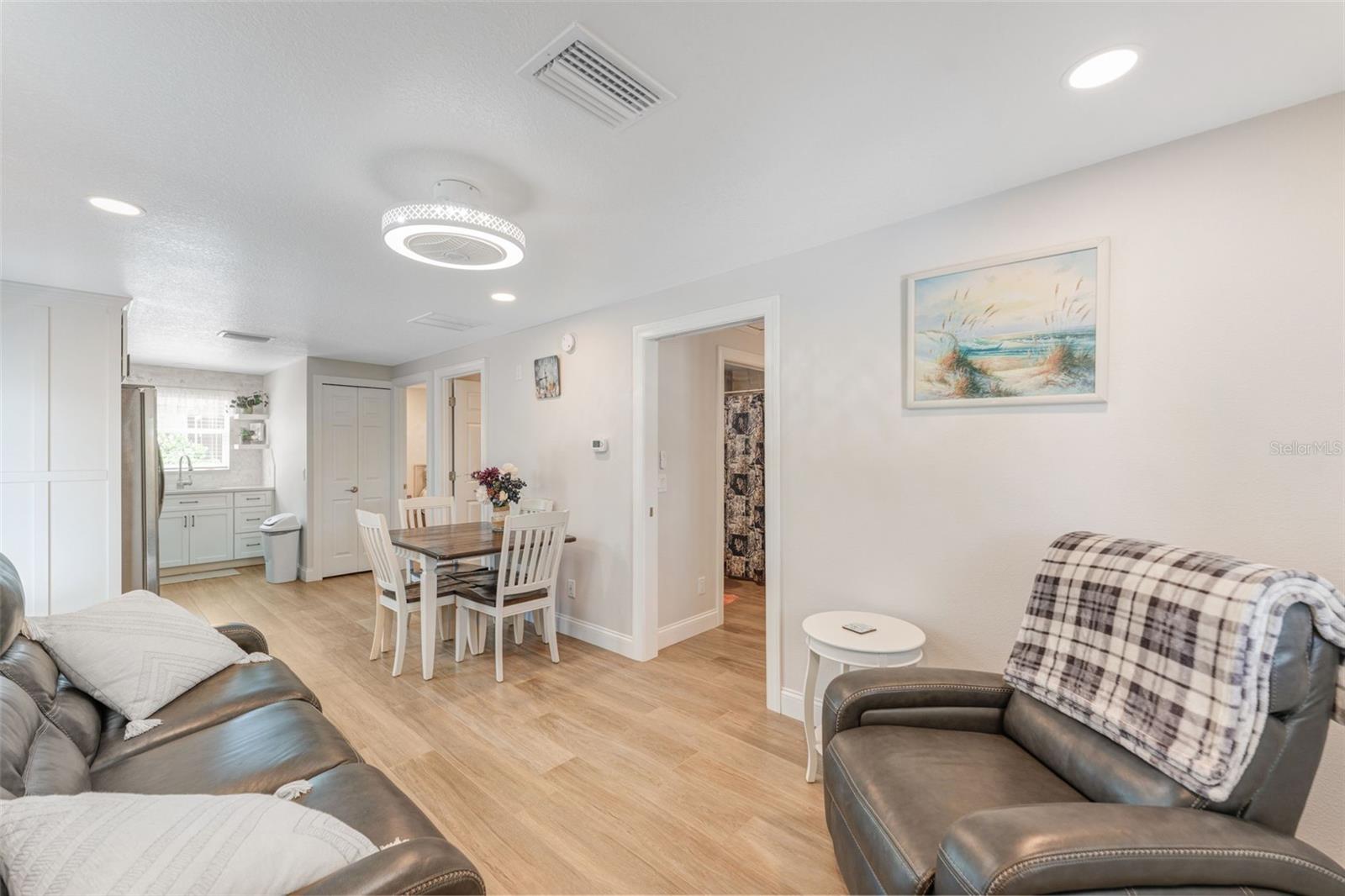 HOMECROFT - Residential Income