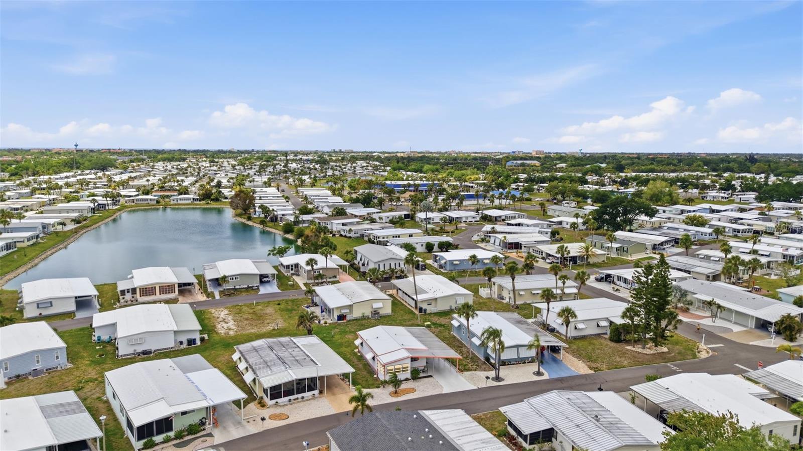 VENICE ISLE - Residential
