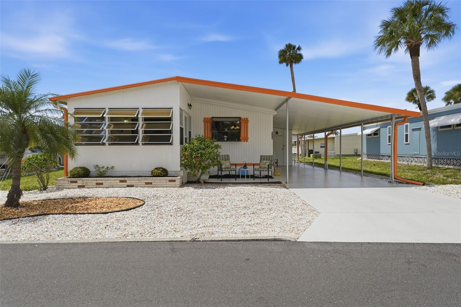 VENICE ISLE - Residential