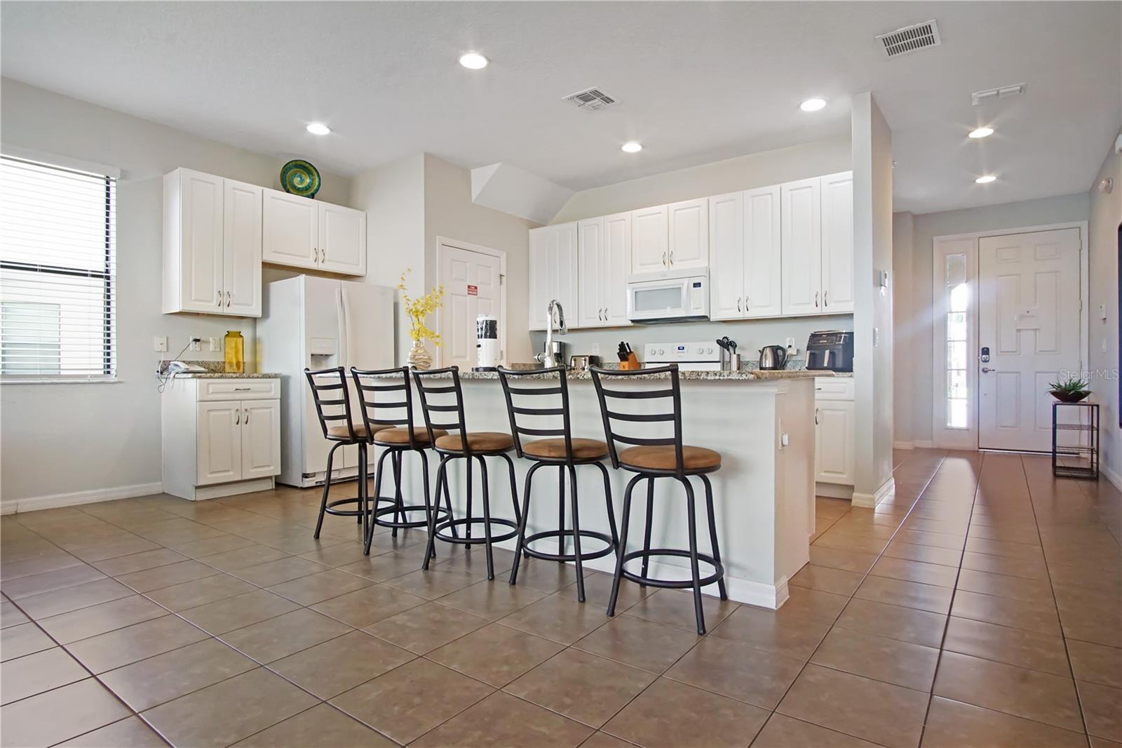 ROSEMONT WOODS - Residential Lease