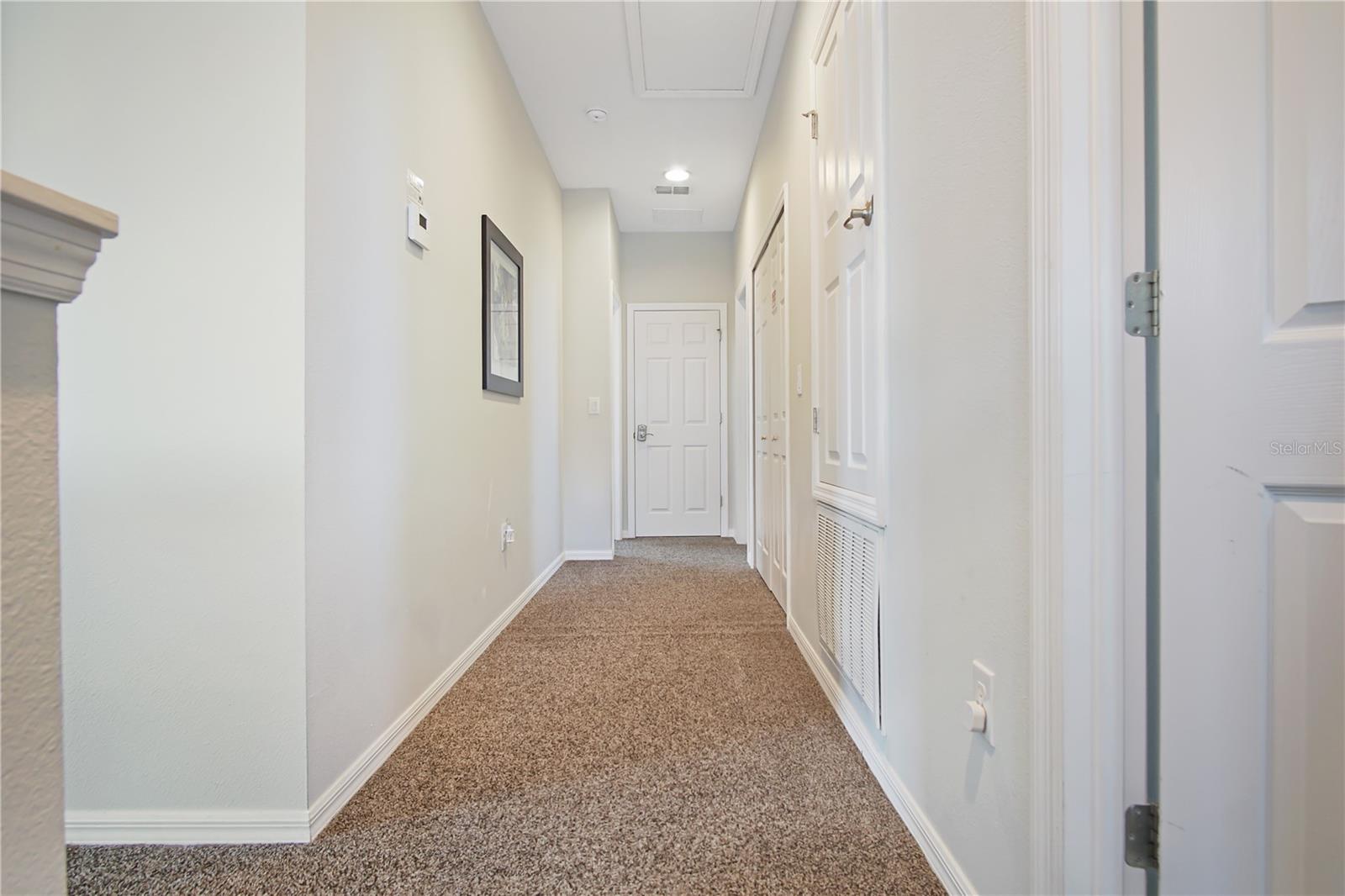 ROSEMONT WOODS - Residential Lease