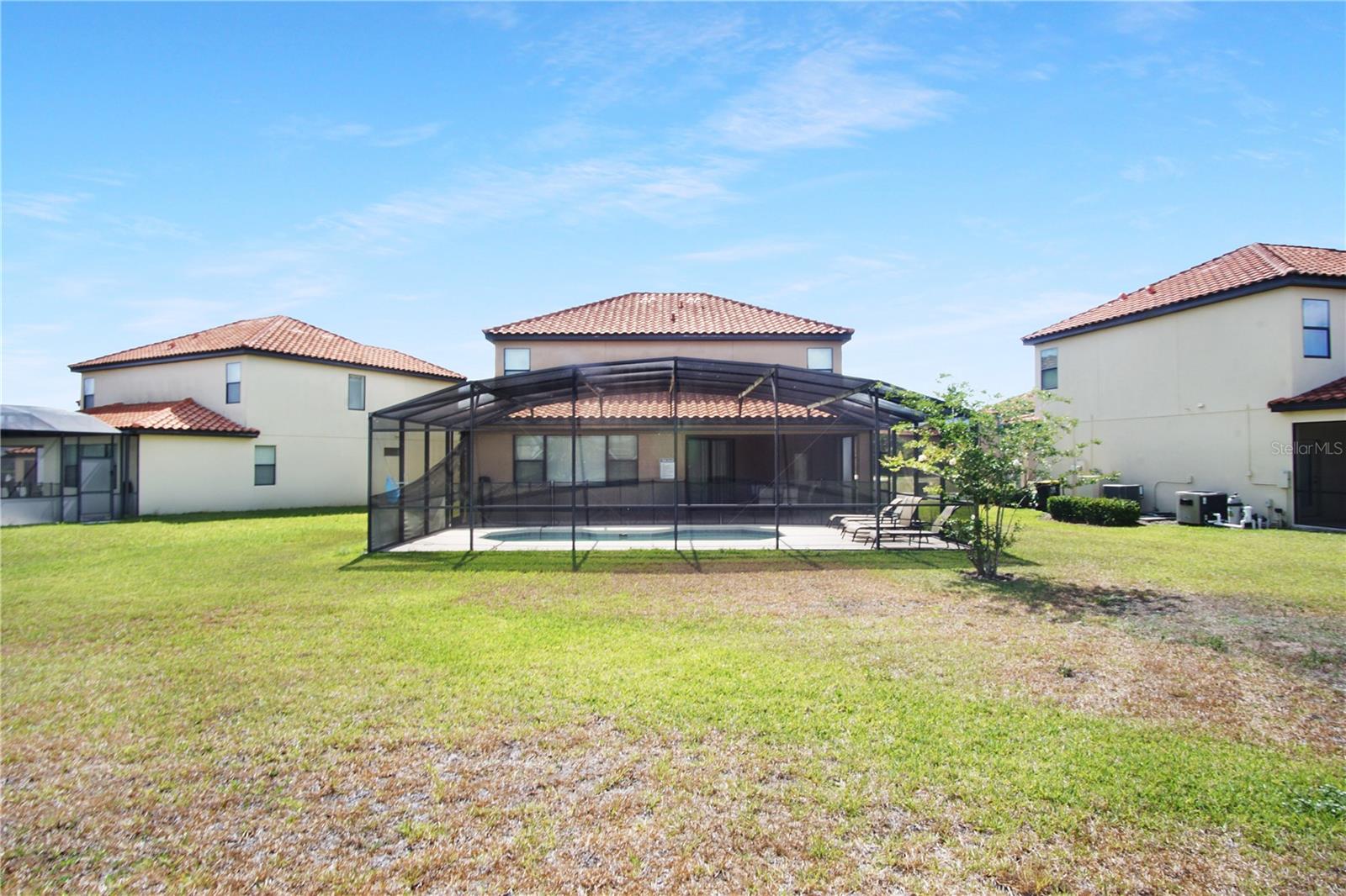 ROSEMONT WOODS - Residential Lease