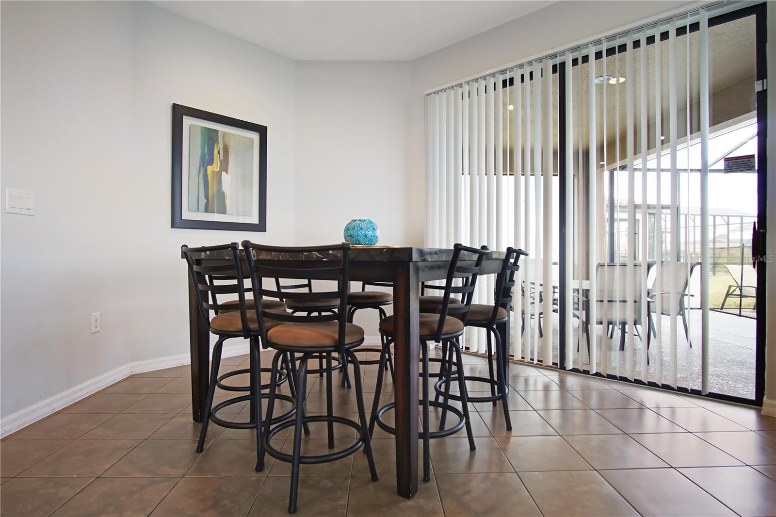 ROSEMONT WOODS - Residential Lease