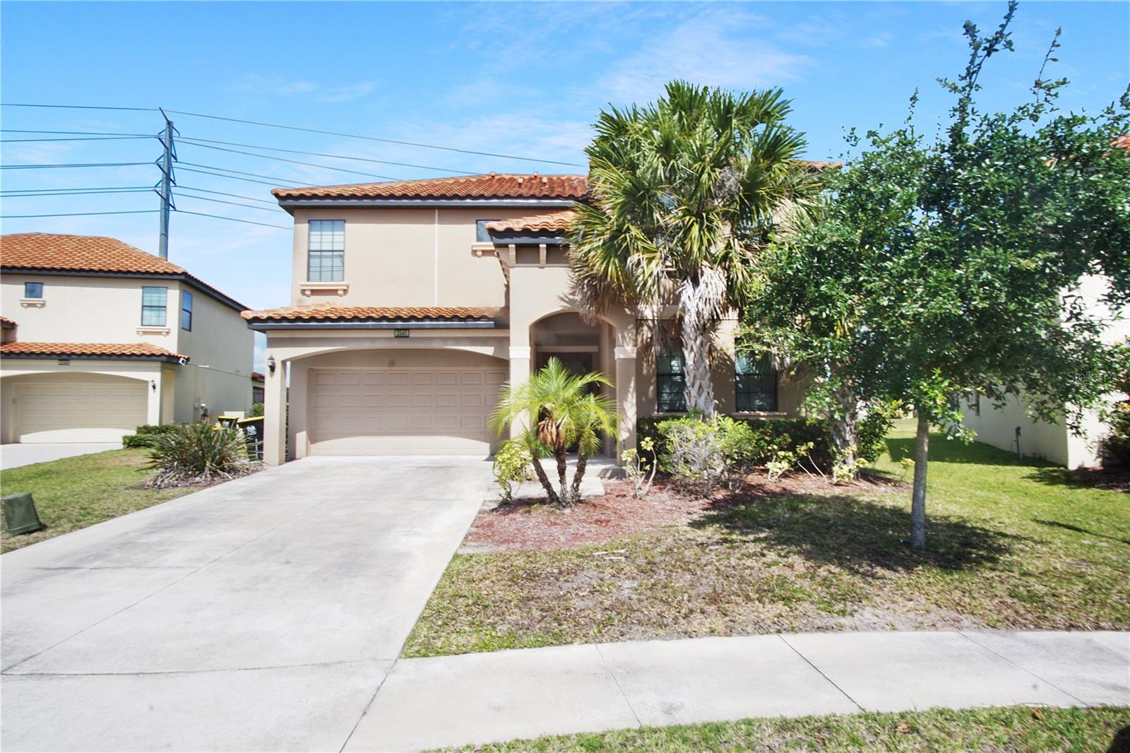 ROSEMONT WOODS - Residential Lease