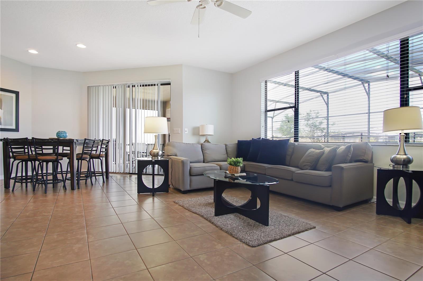 ROSEMONT WOODS - Residential Lease