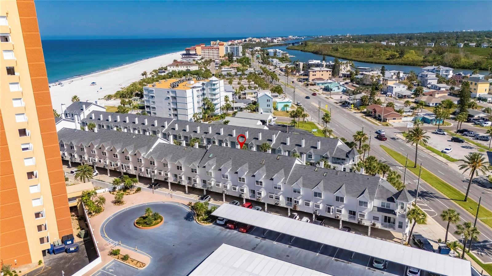 SUNSET REEF - Residential