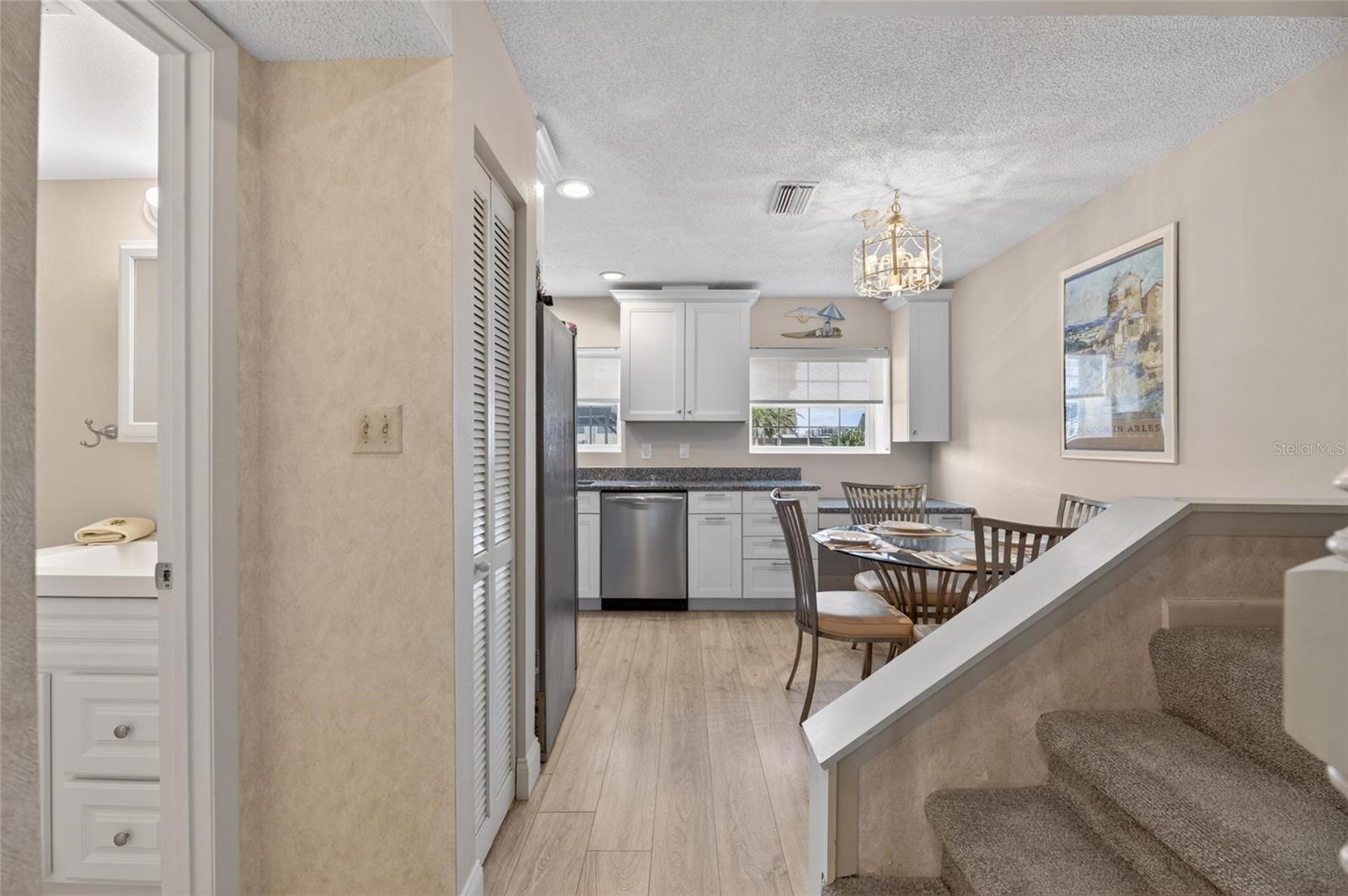 SUNSET REEF - Residential