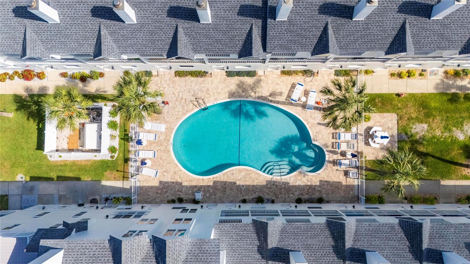 SUNSET REEF - Residential
