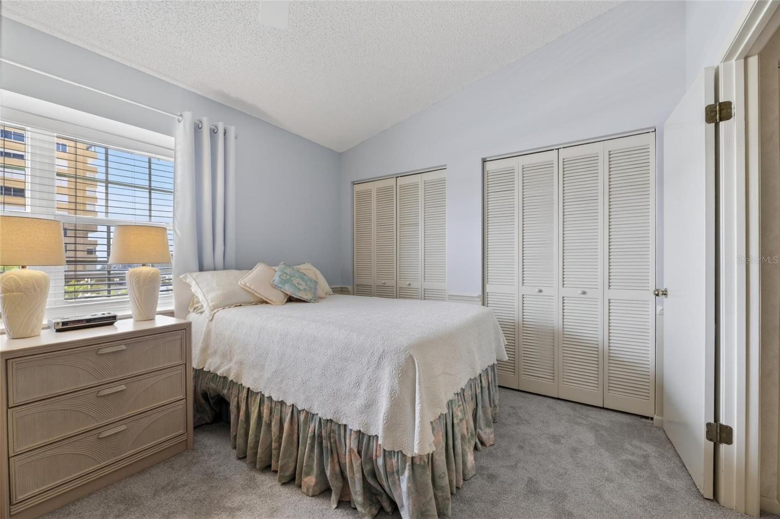 SUNSET REEF - Residential