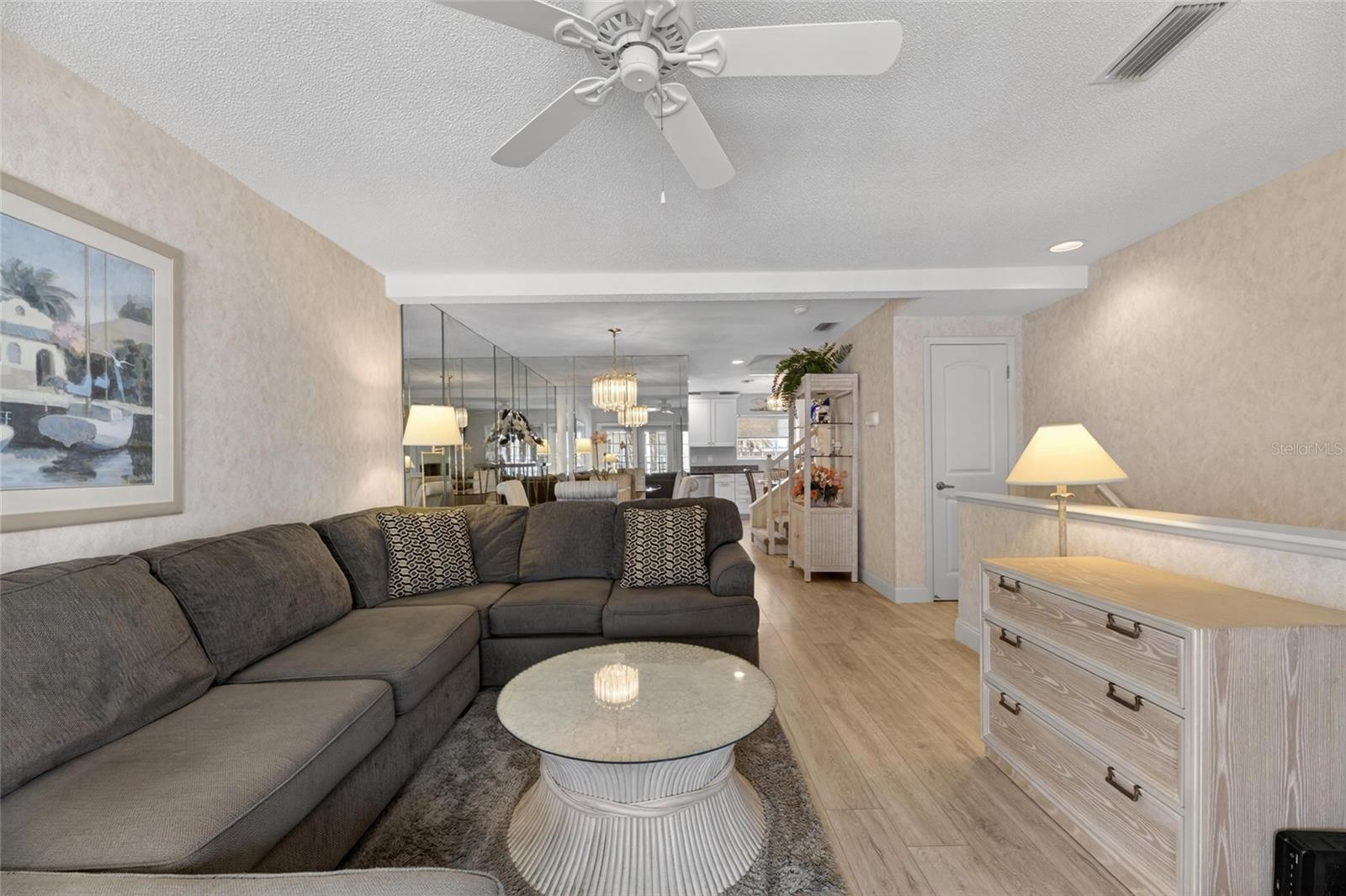 SUNSET REEF - Residential