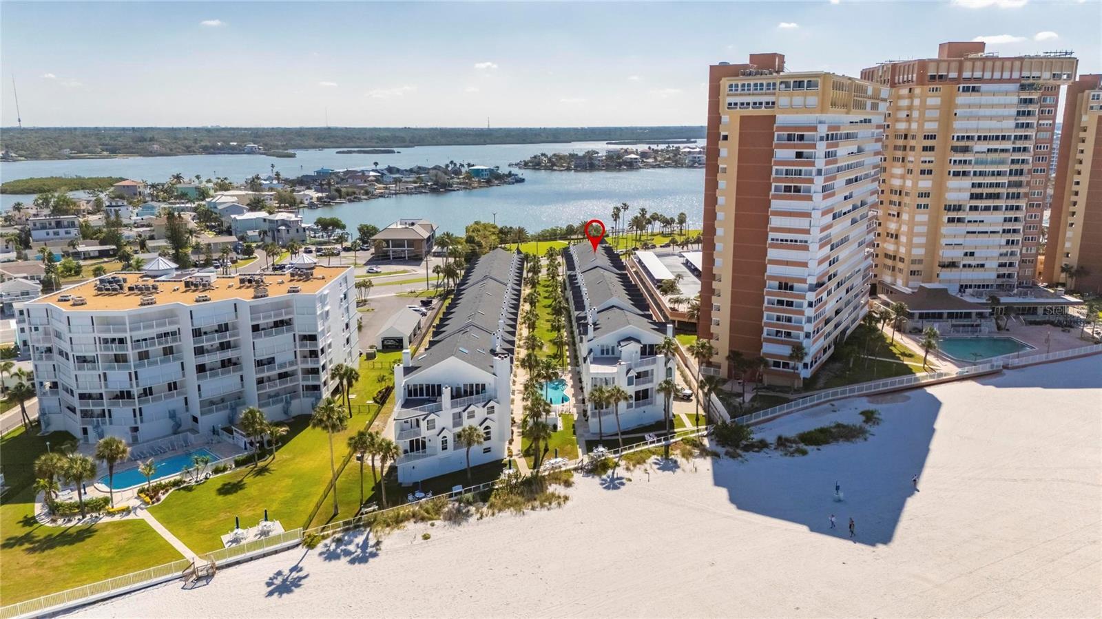 SUNSET REEF - Residential
