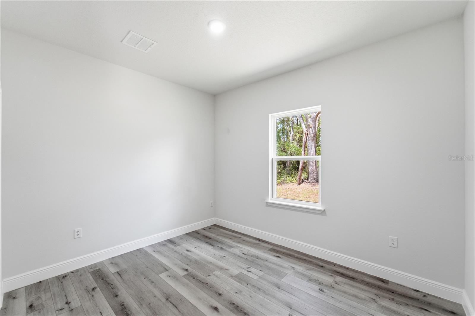 CITRUS SPGS UNIT 04 - Residential
