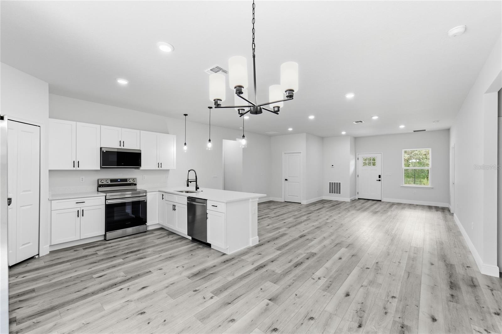 CITRUS SPGS UNIT 04 - Residential