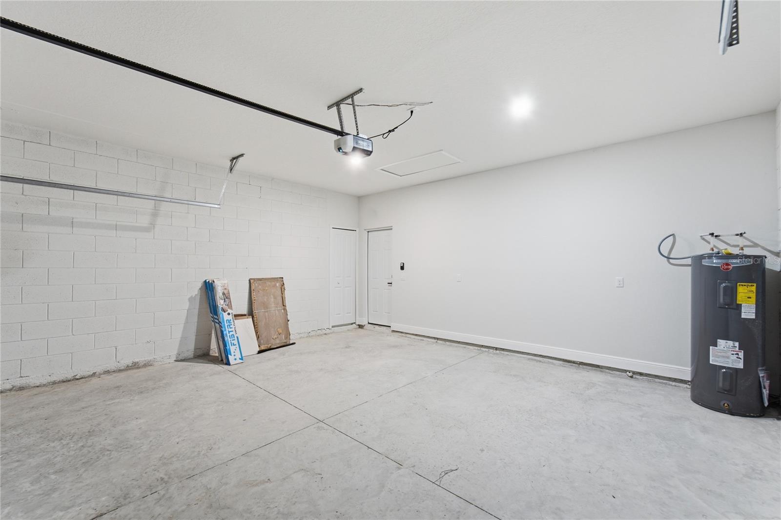 CITRUS SPGS UNIT 04 - Residential