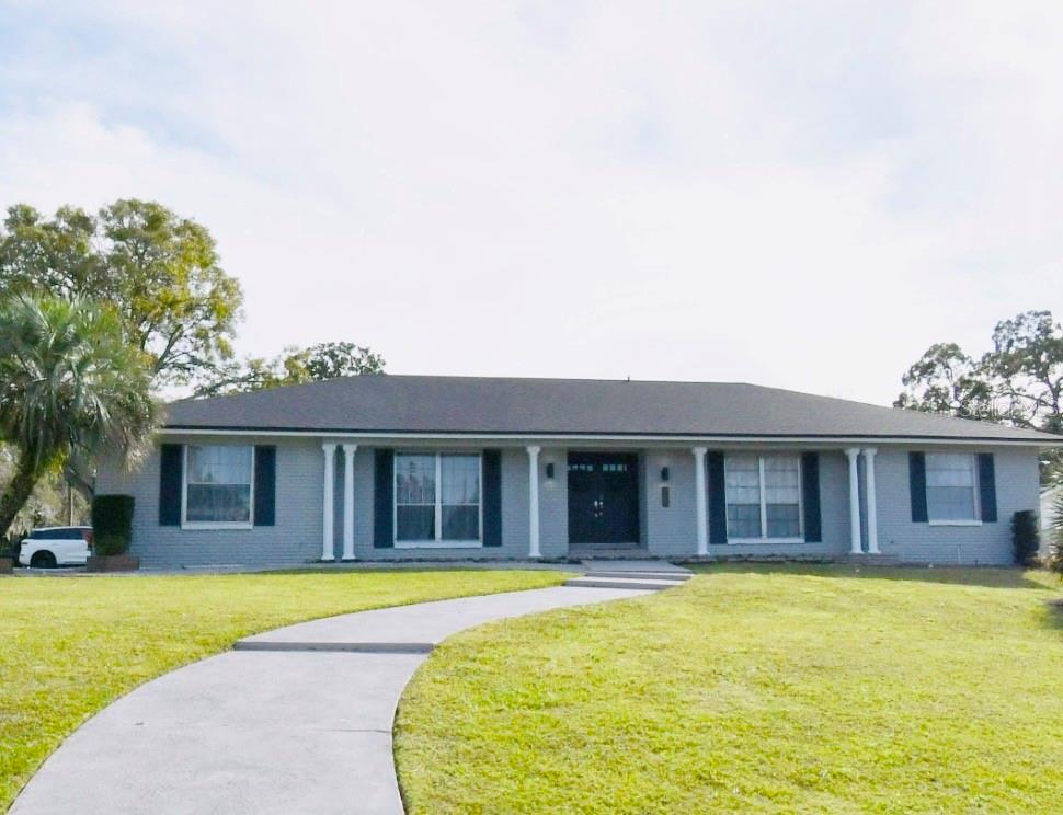 SPRING LAKE HILLS - Residential