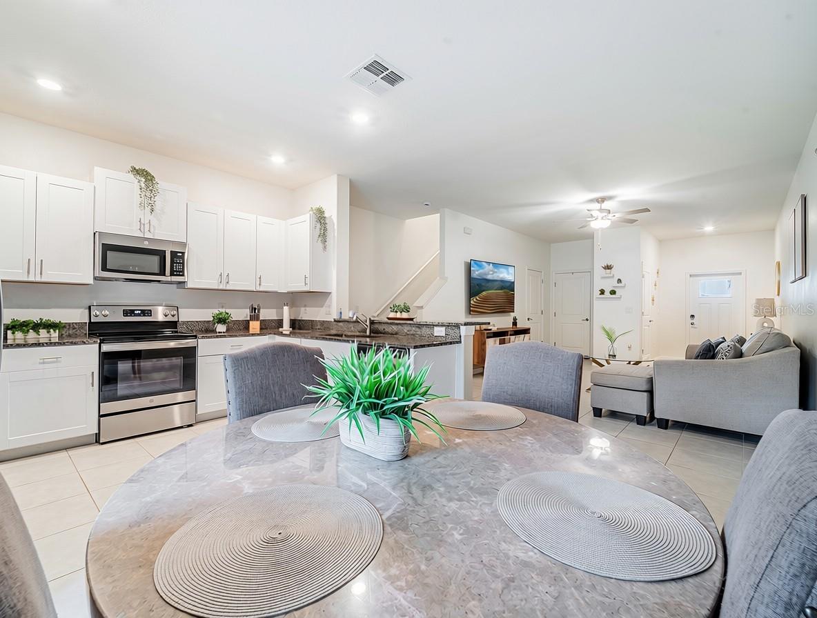 TOWNES/LK THOMAS PH 2 - Residential