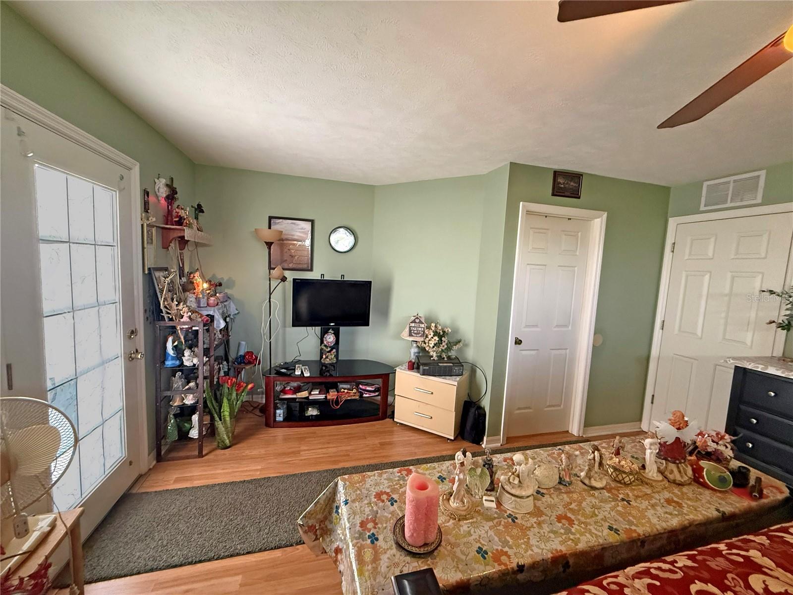 MARION OAKS - Residential