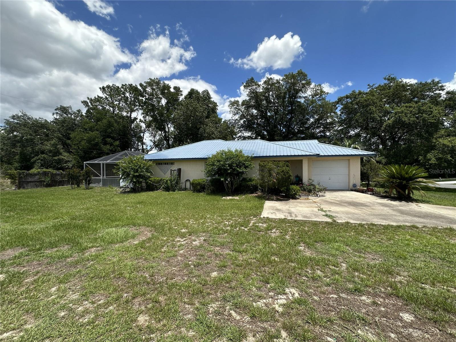 MARION OAKS - Residential