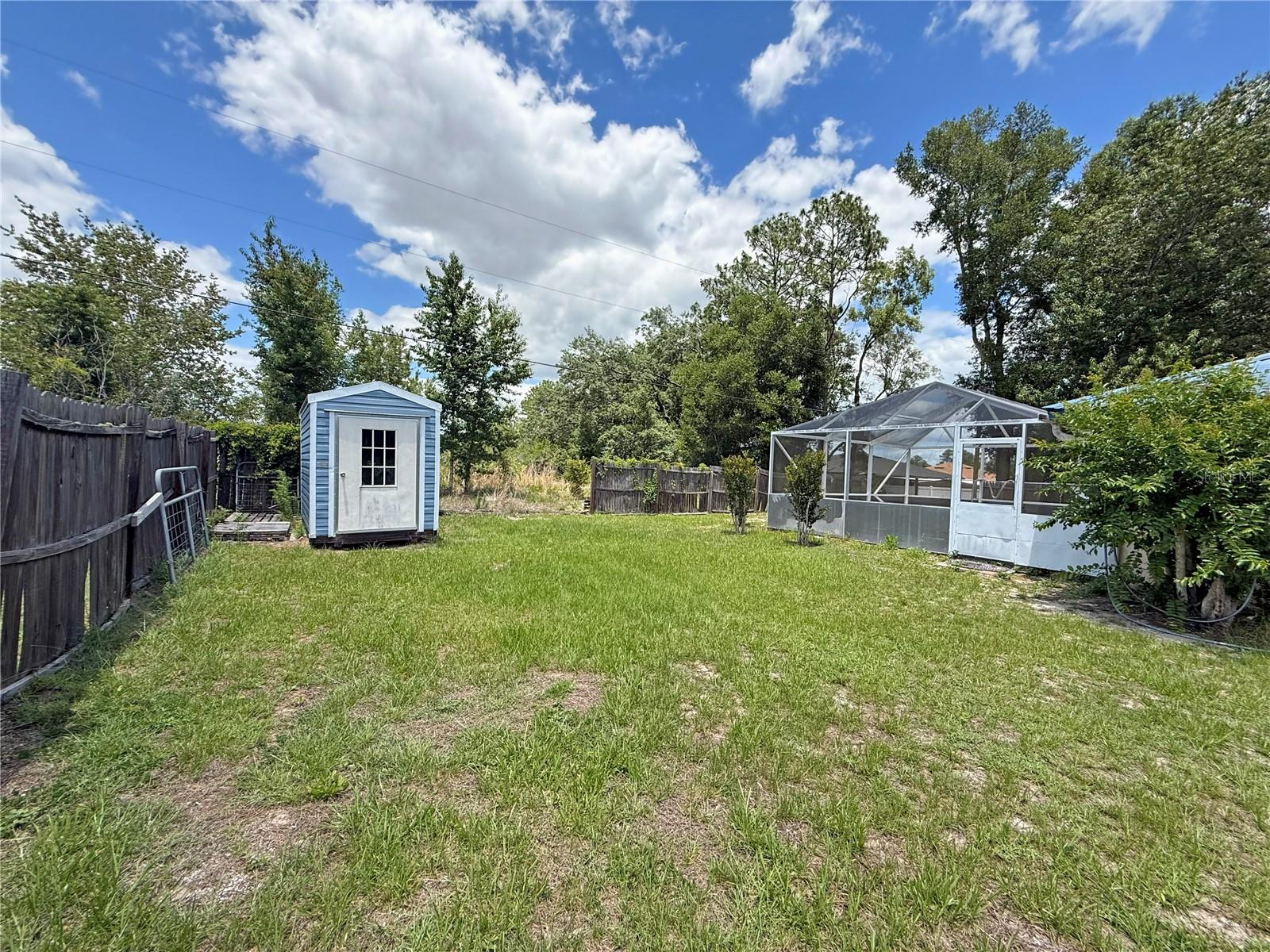 MARION OAKS - Residential