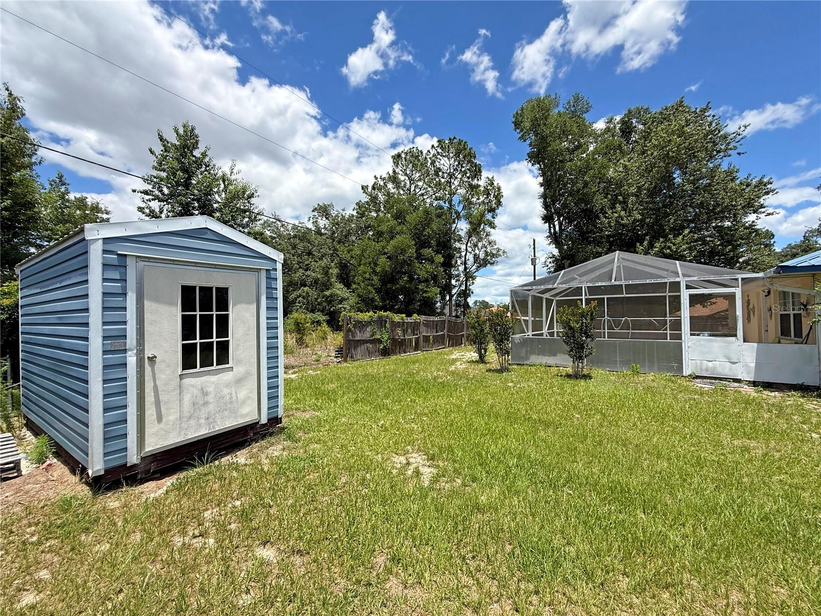 MARION OAKS - Residential