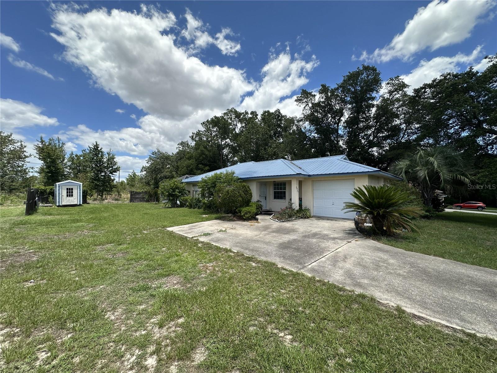 MARION OAKS - Residential