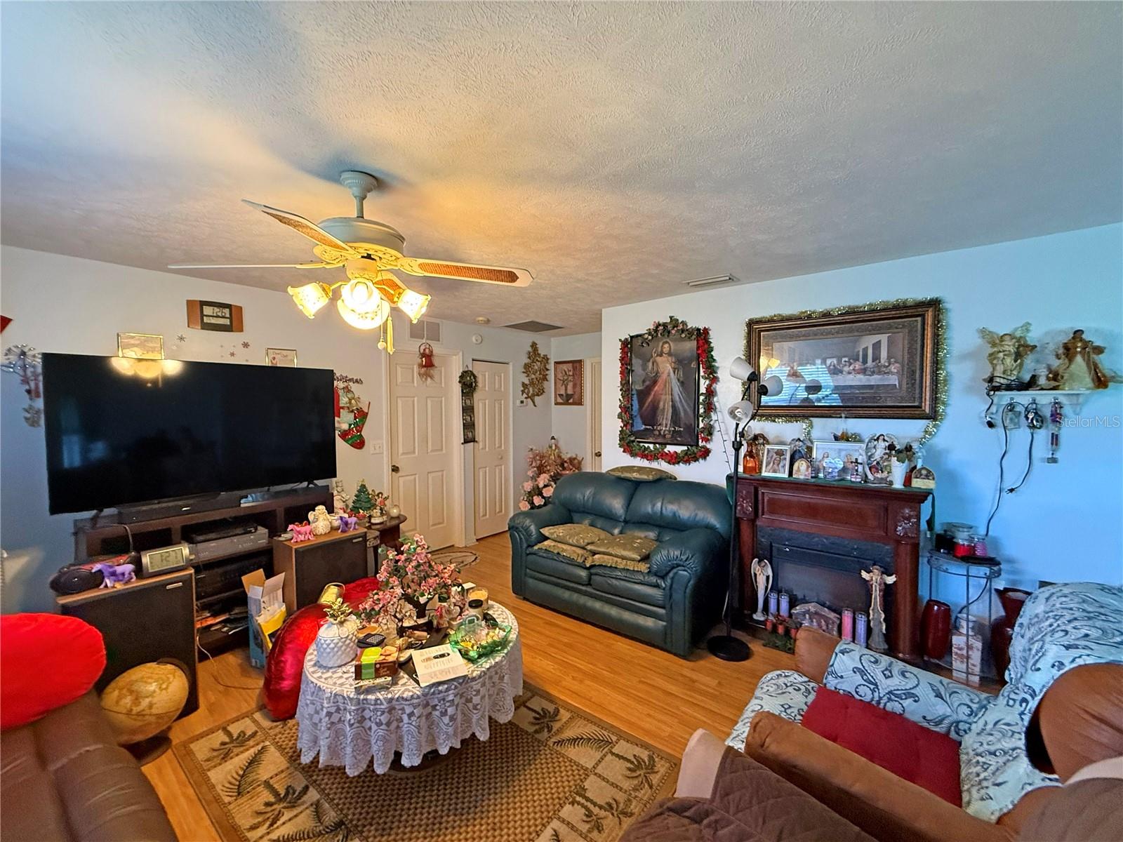 MARION OAKS - Residential