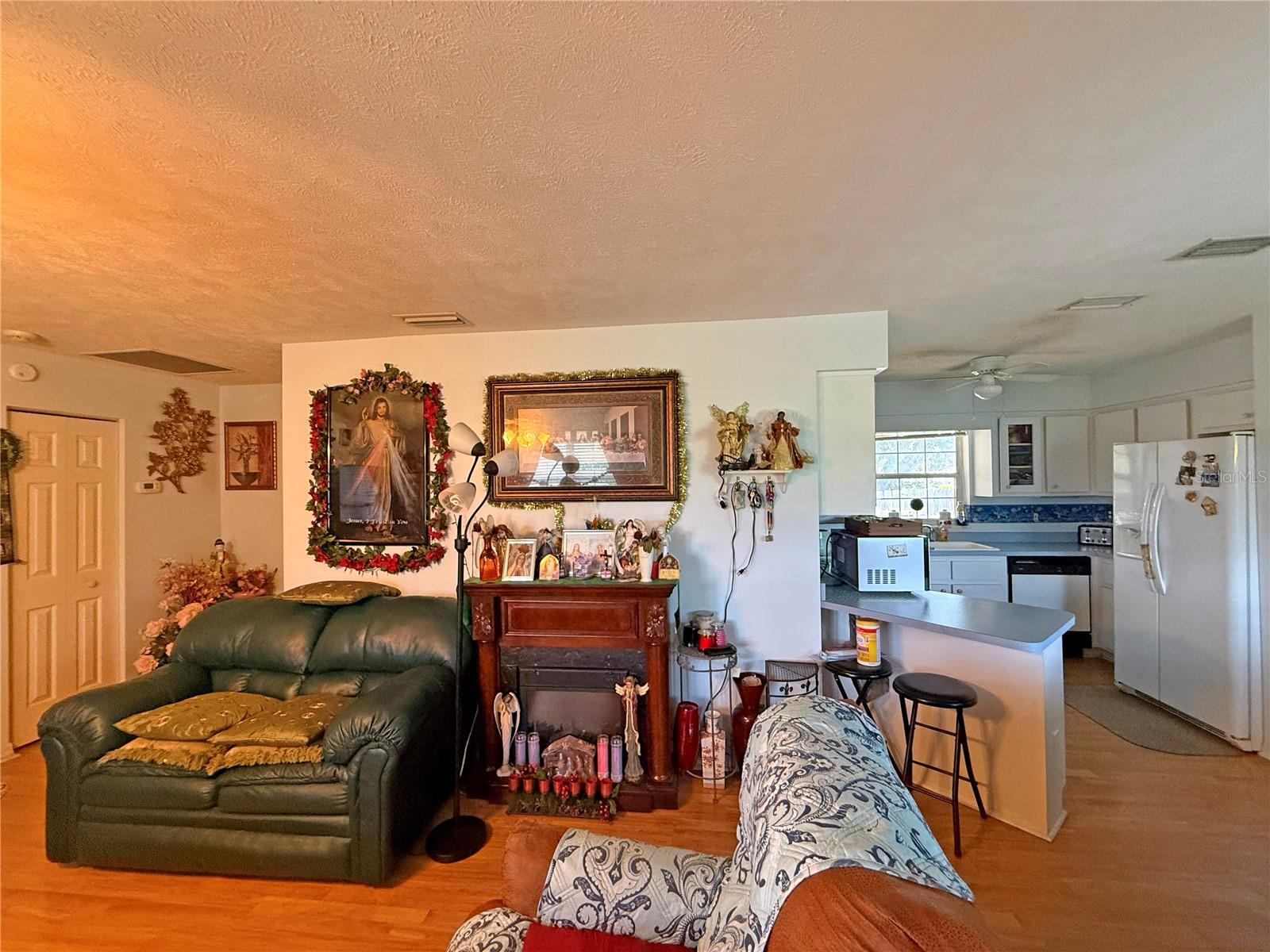 MARION OAKS - Residential