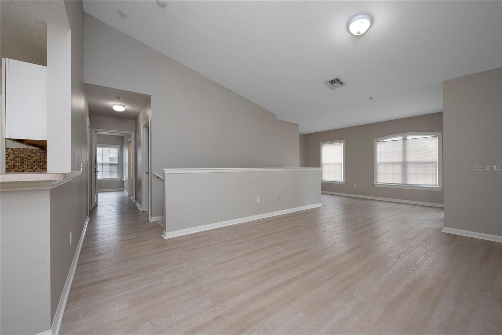 COURTNEY LNDG - Residential Lease