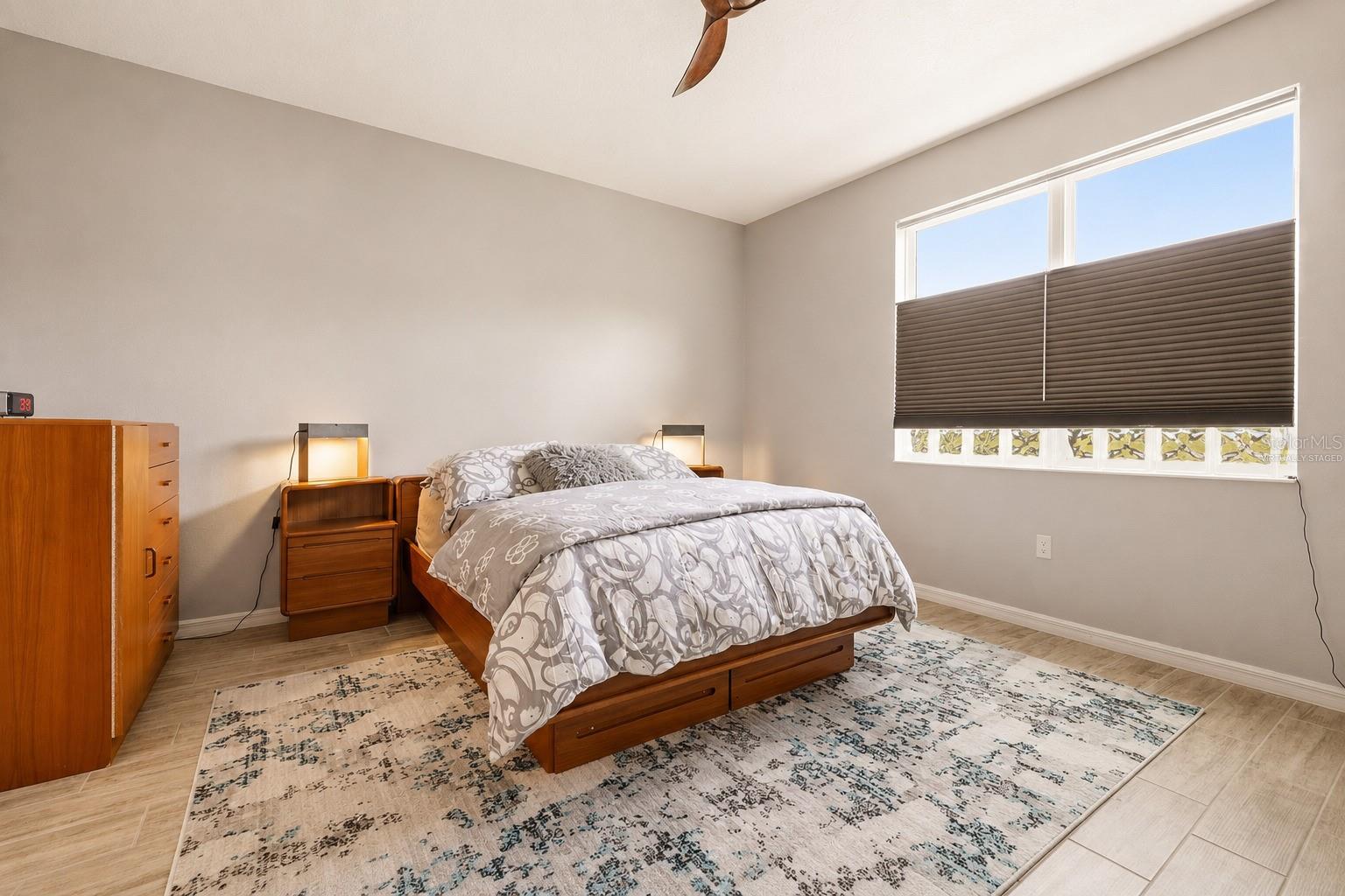 INDIGO EAST - Residential